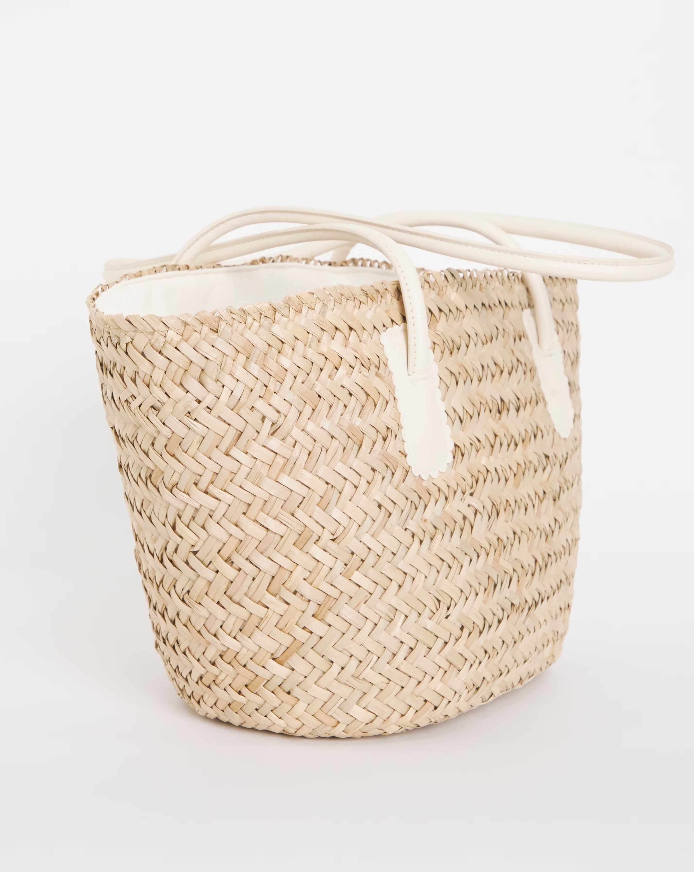 123378-raffia-basket-bag-1.jpg