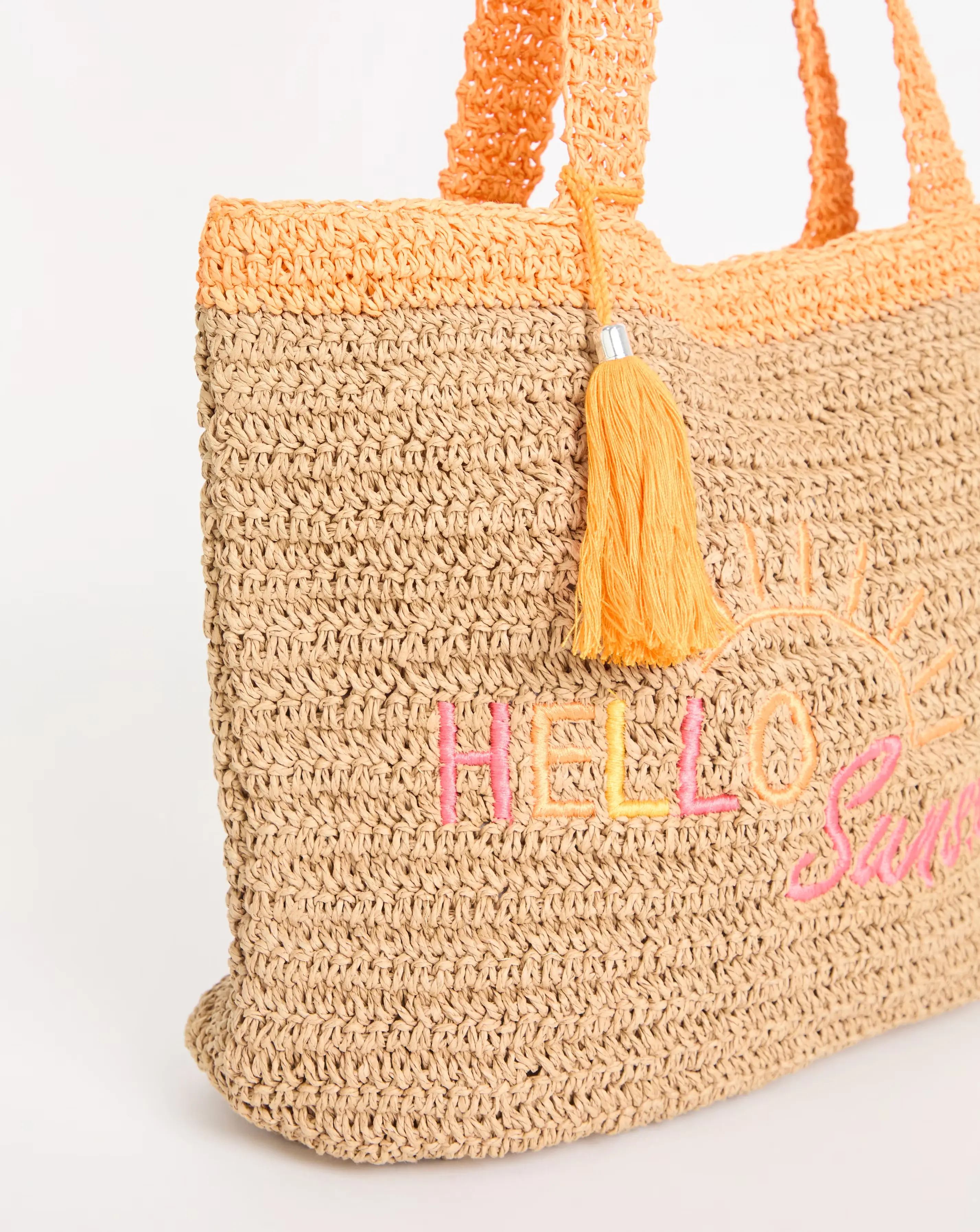 123386-hello-sunshine-slogan-beach-bag-1.webp