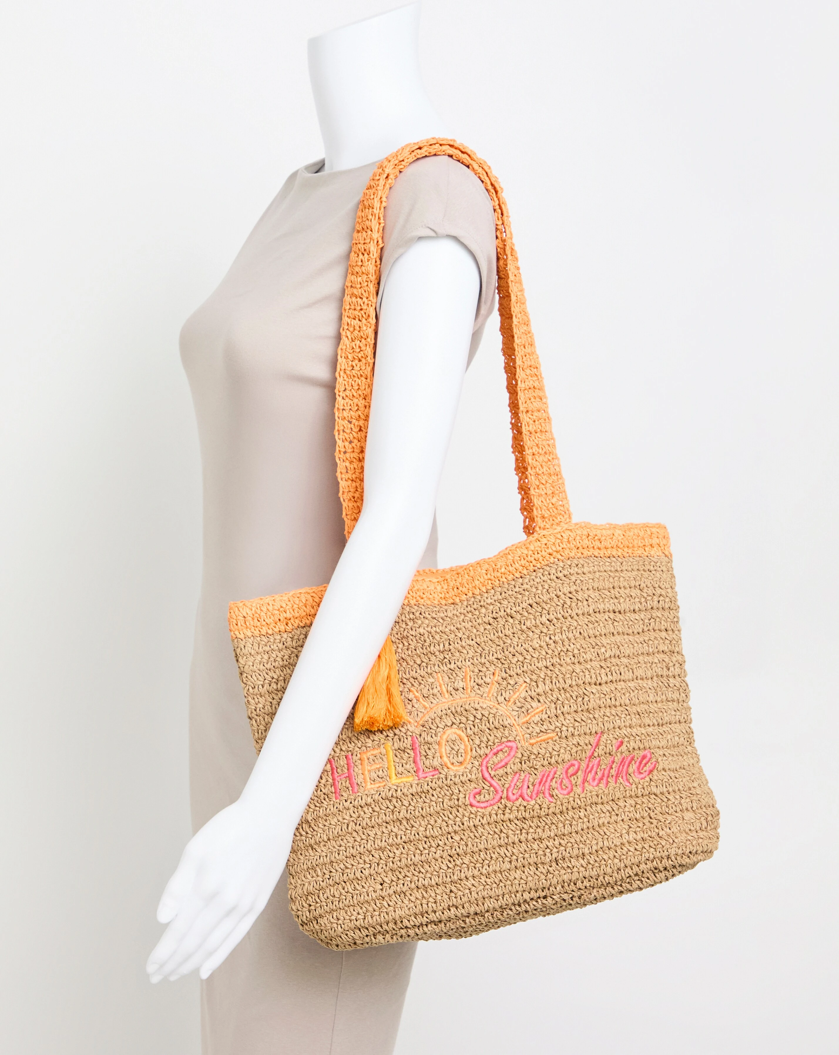123386-hello-sunshine-slogan-beach-bag-1.webp