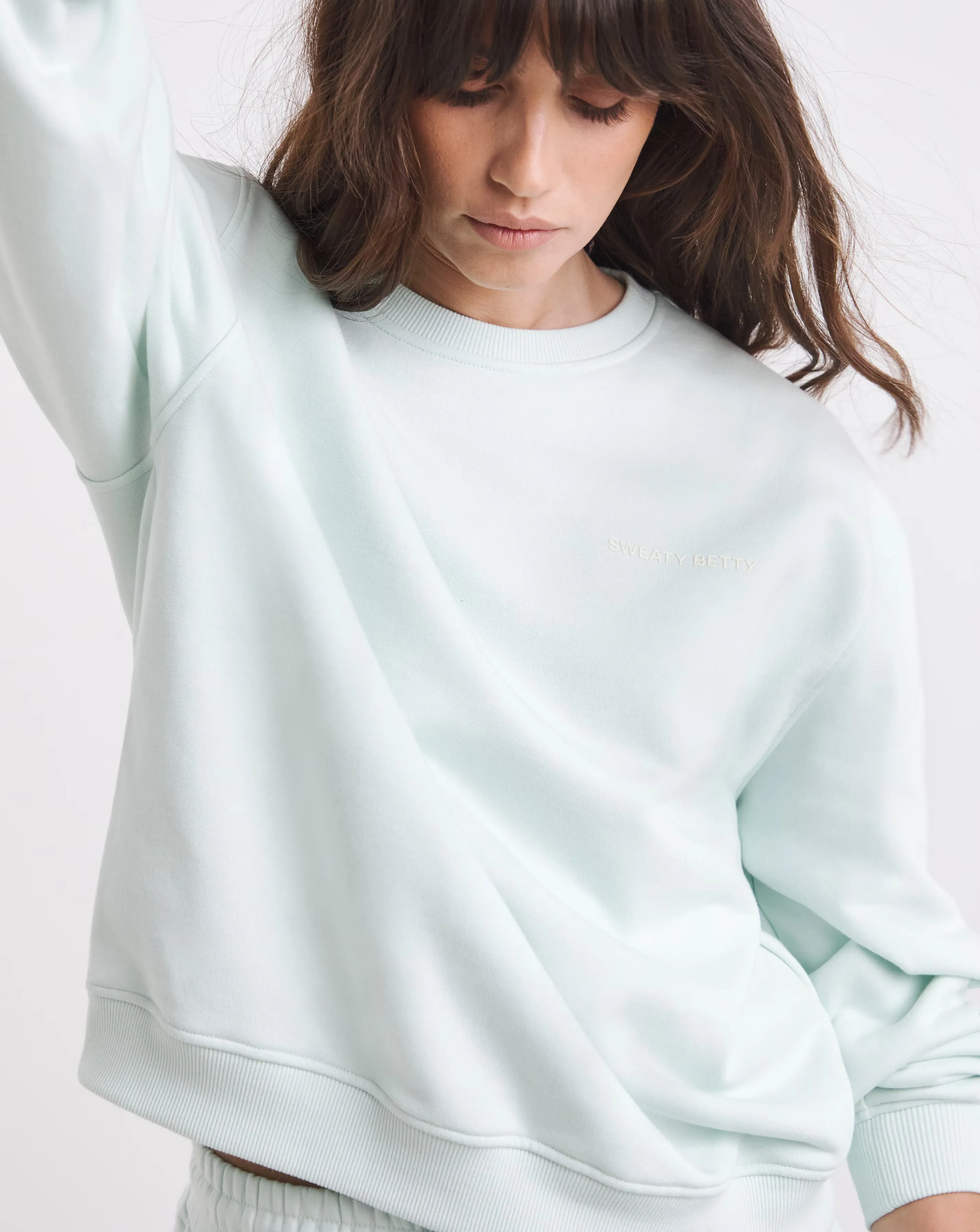 Sweaty Betty Revive Crew Neck Sweatshirt 1 123733-sweaty-betty-revive-crew-neck-sweatshirt-1.webp