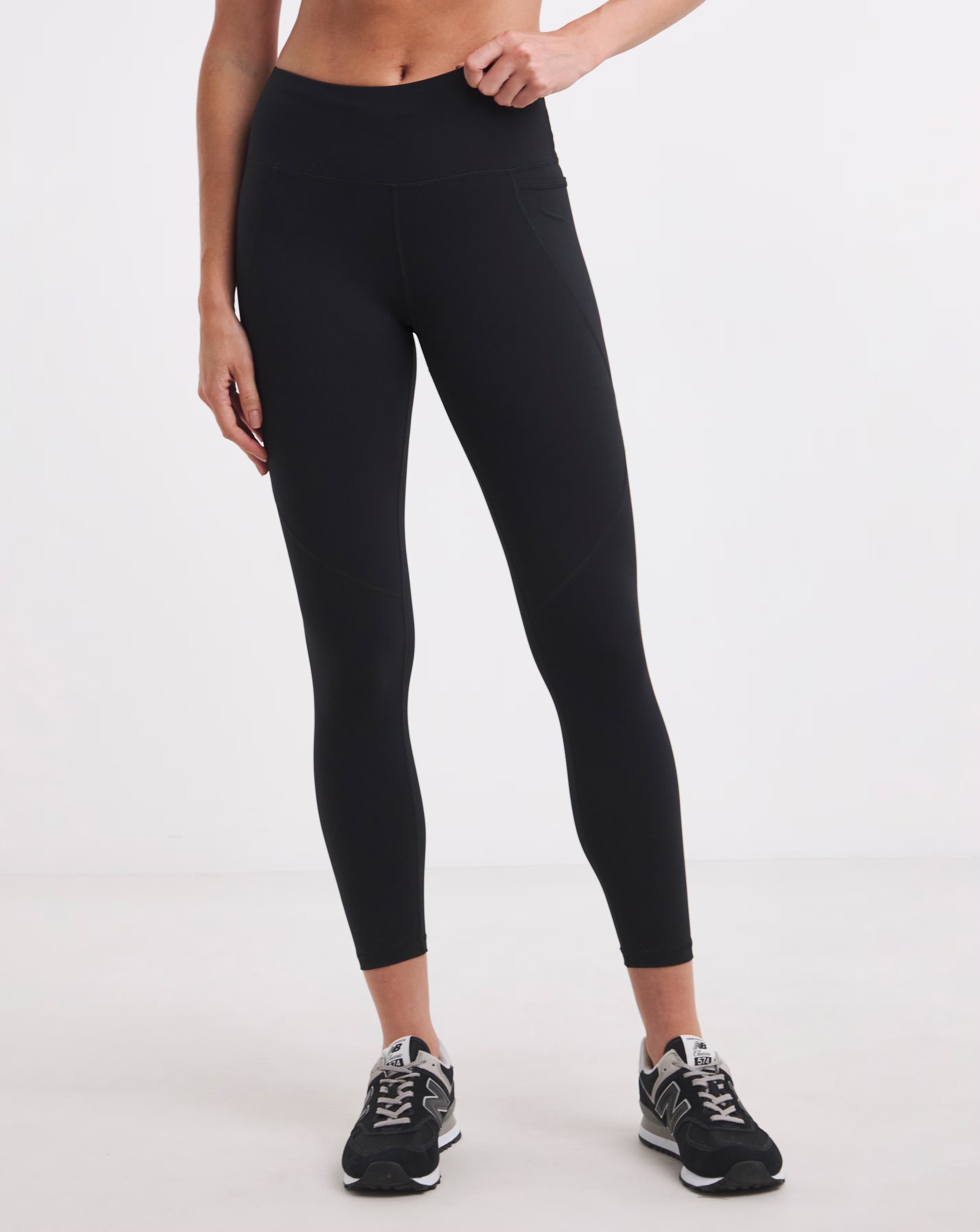 123821-sweaty-betty-power-7-8-workout-leggings-1.jpg