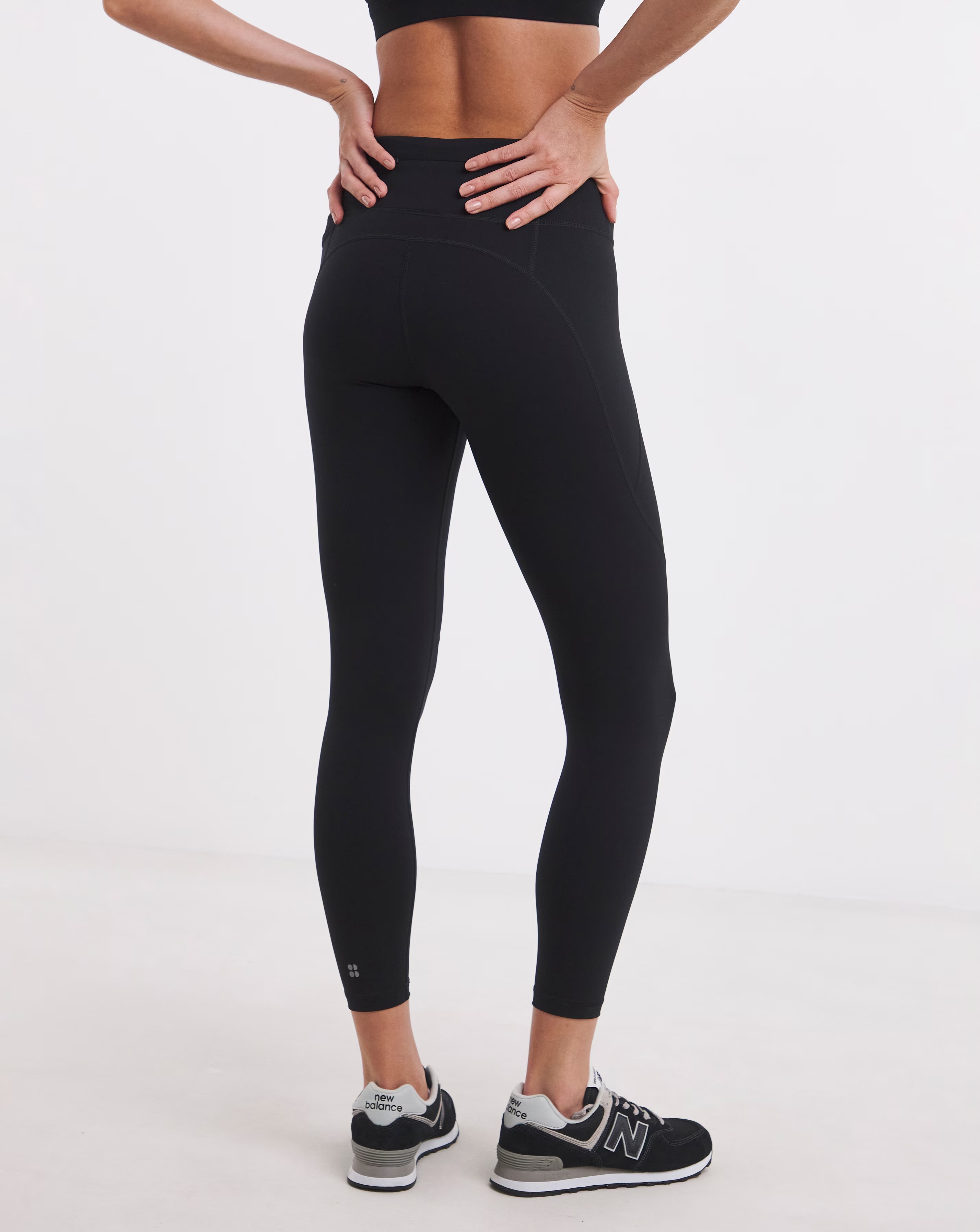 123821-sweaty-betty-power-7-8-workout-leggings-1.jpg