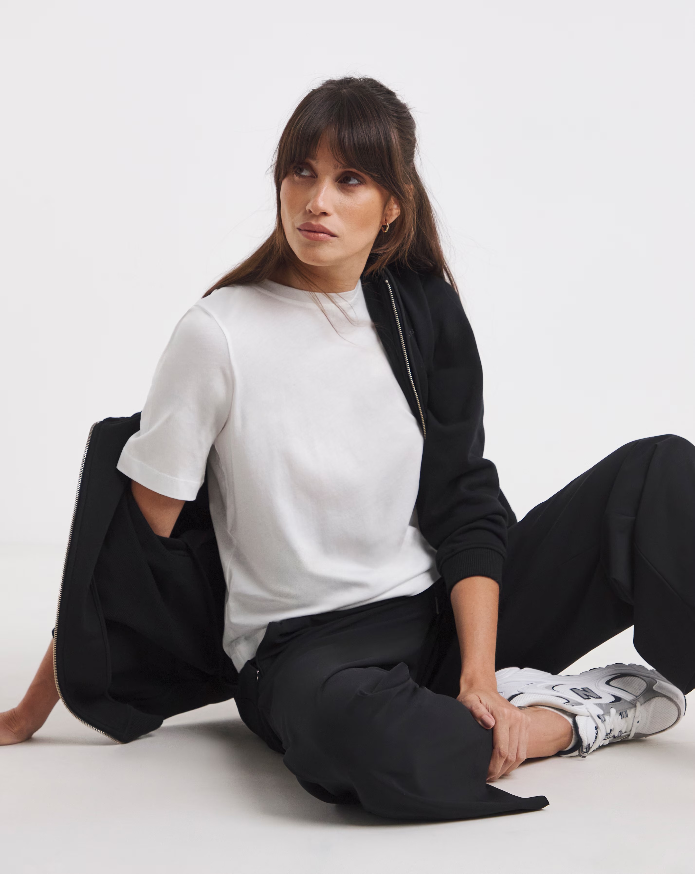 123839-sweaty-betty-essential-crew-neck-t-shirt-1.jpg