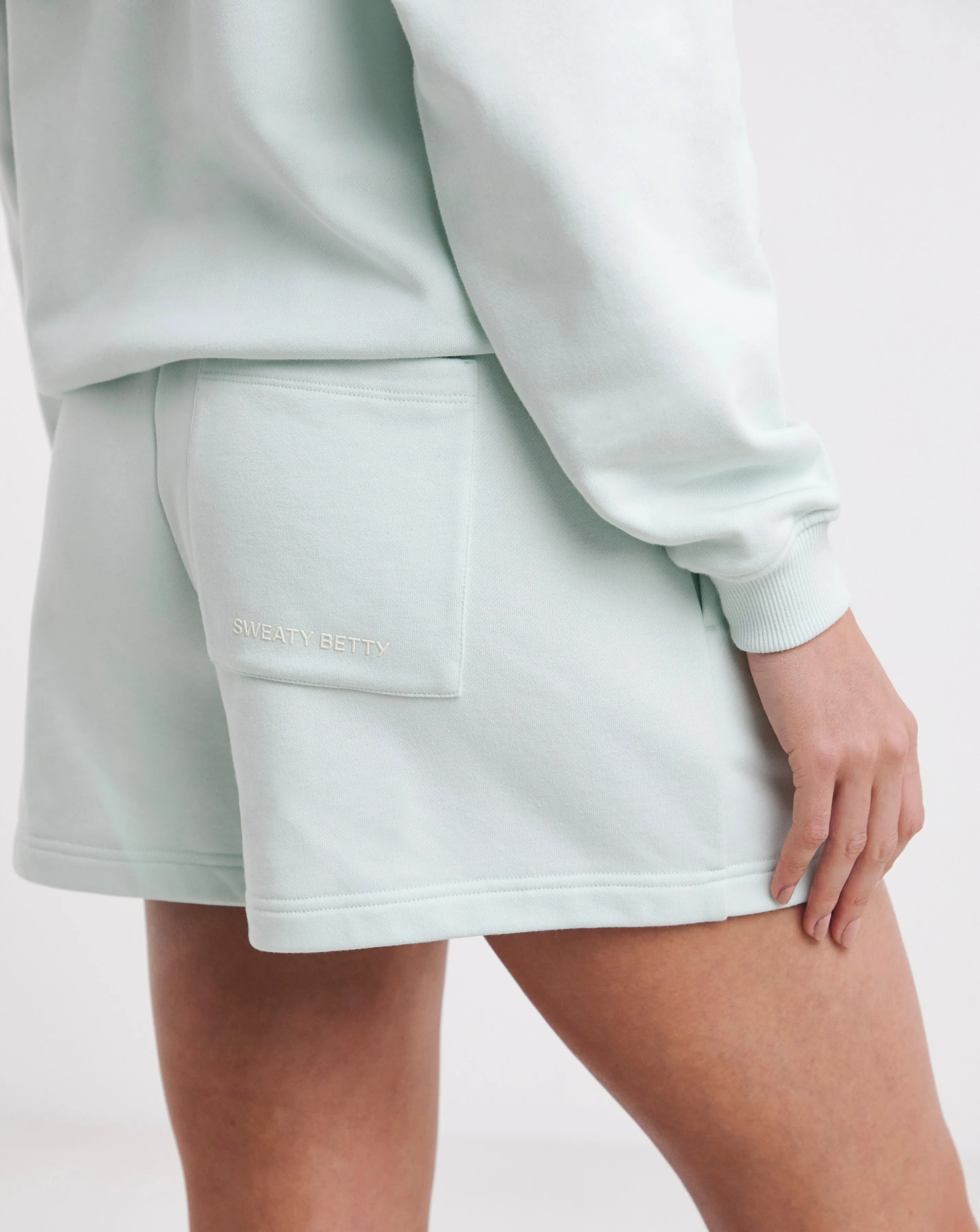 123856-sweaty-betty-revive-boxy-shorts-1.jpg