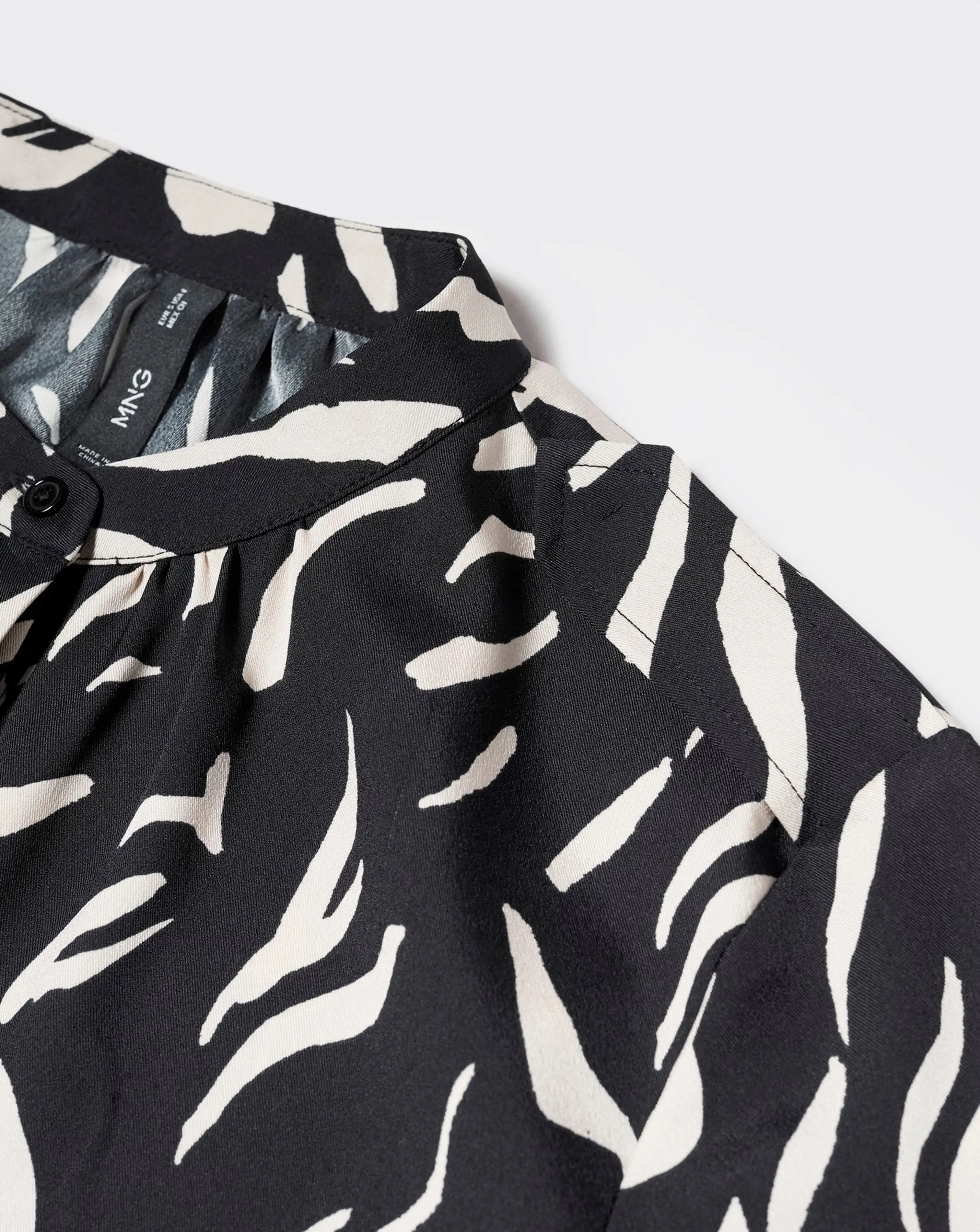 124622-mango-truman-midi-printed-dress-1.webp