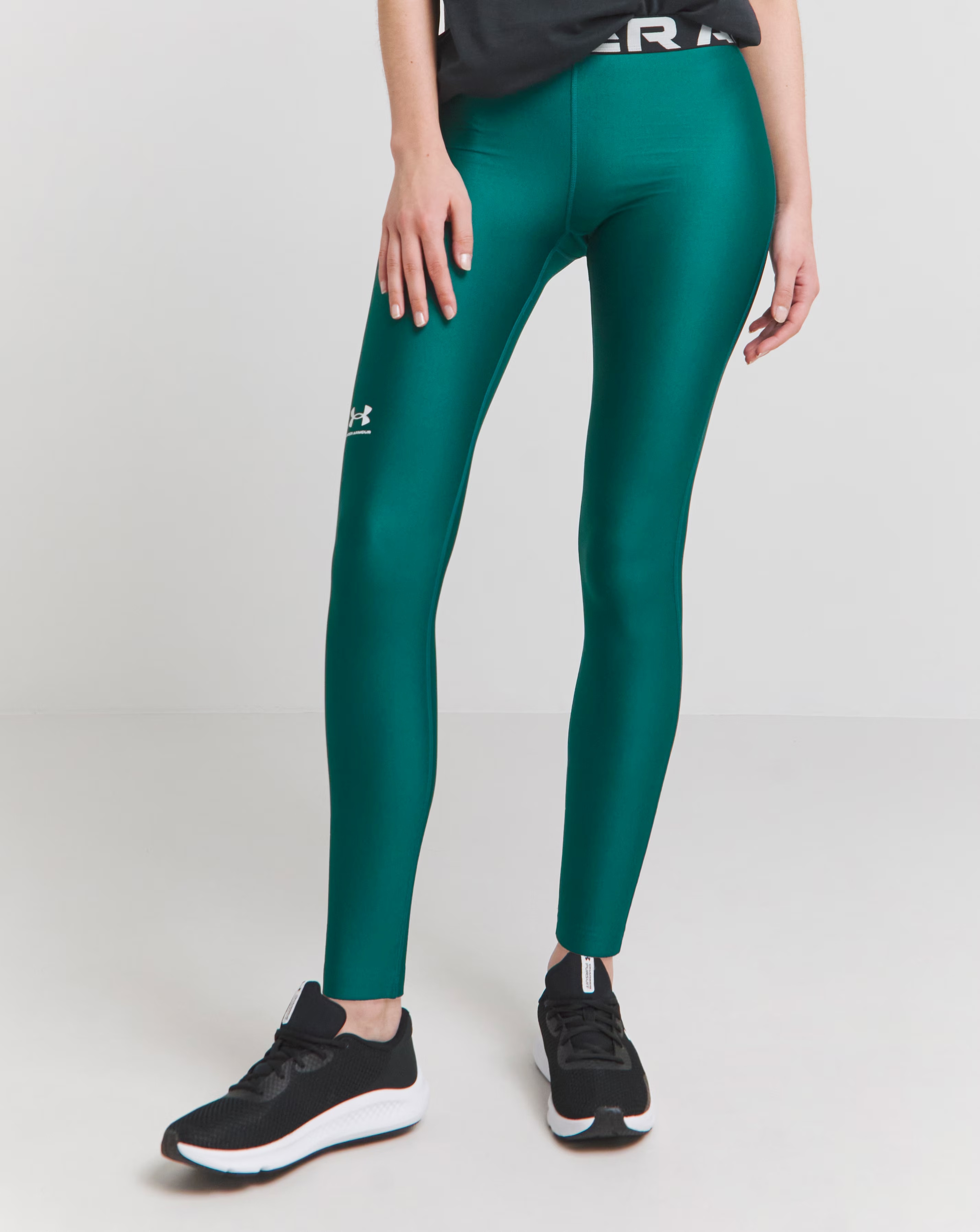 125155-under-armour-hg-authentics-legging-1.jpg