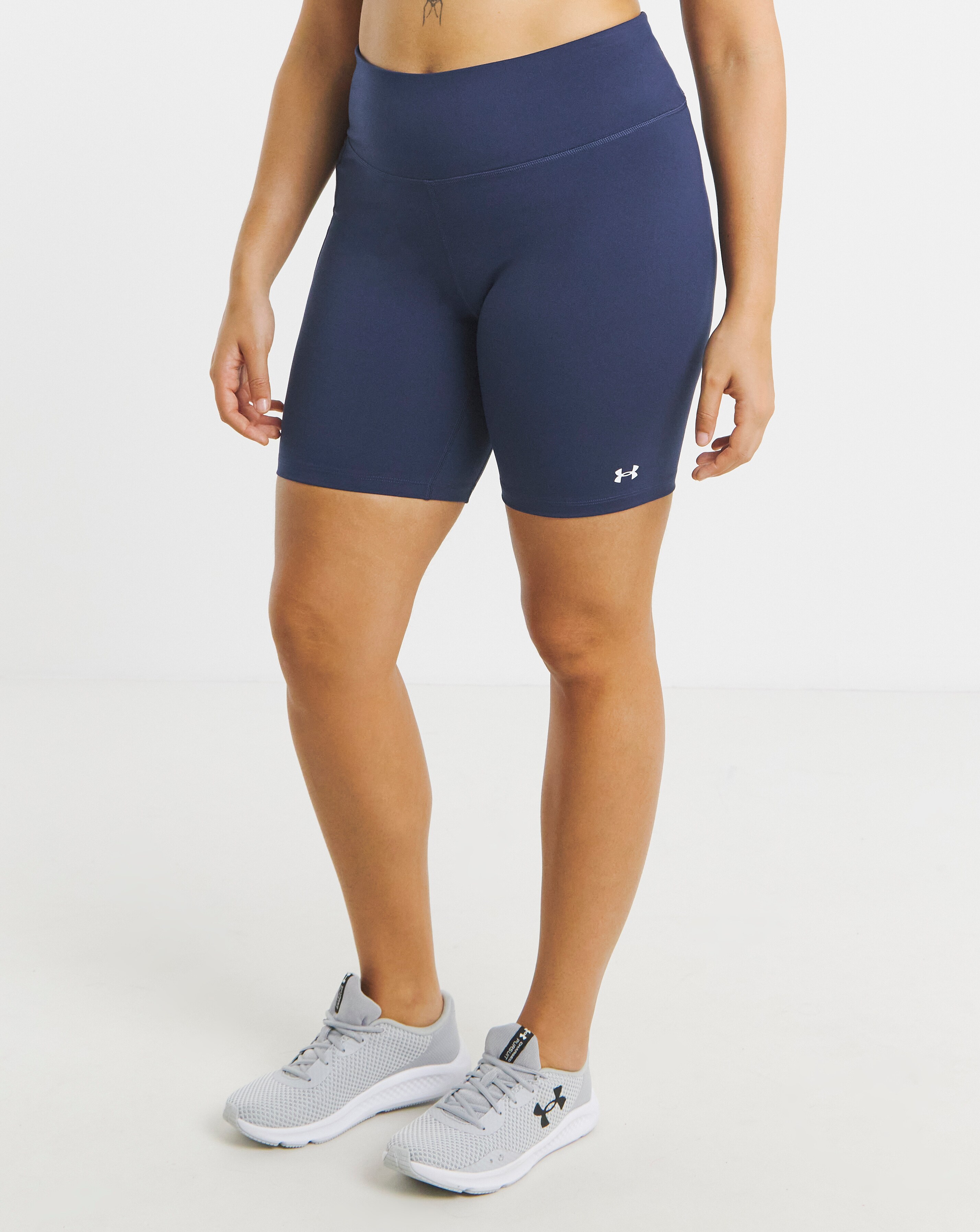 125537-under-armour-motion-bike-shorts-1.jpg