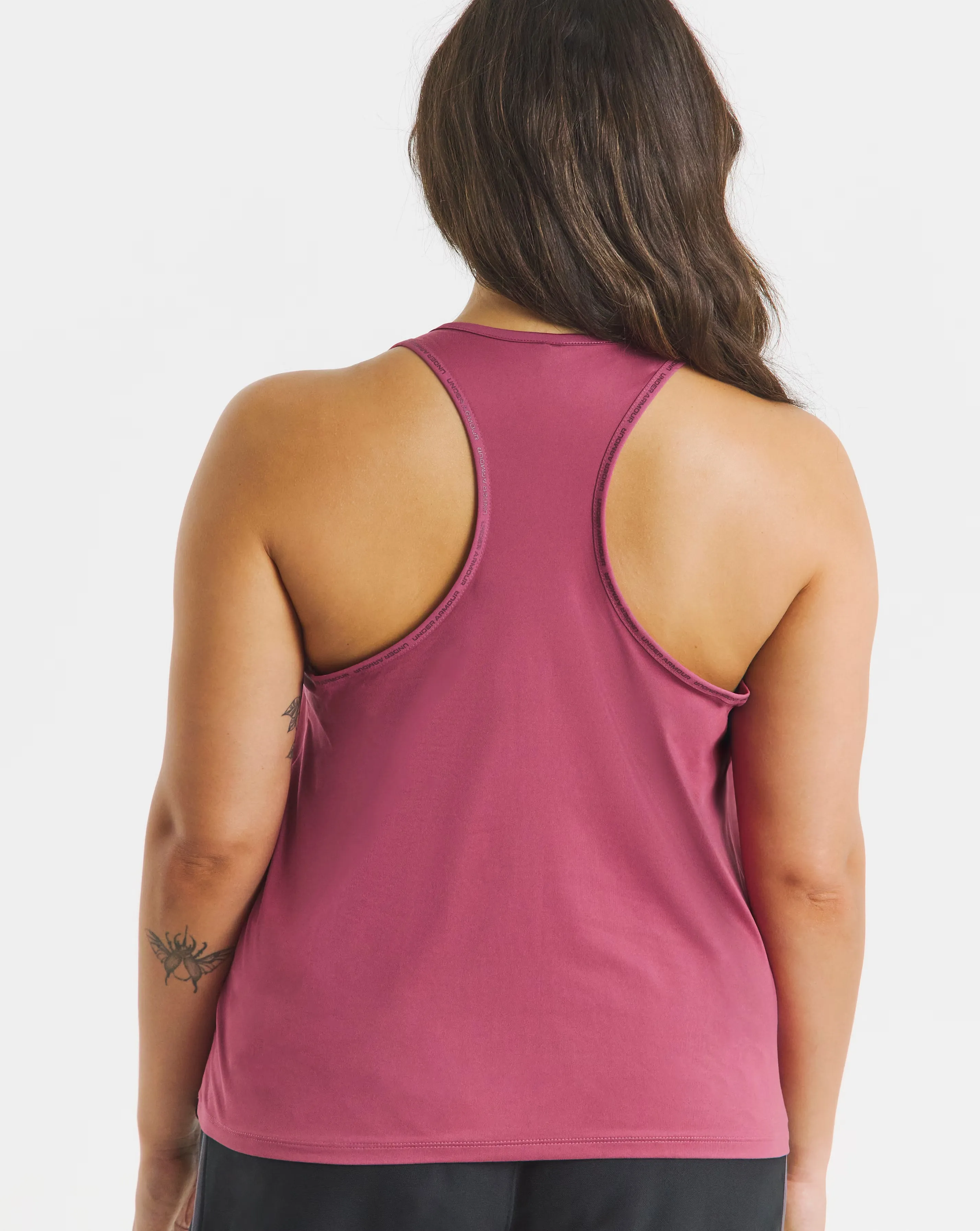 125605-under-armour-knock-out-tank-1.webp