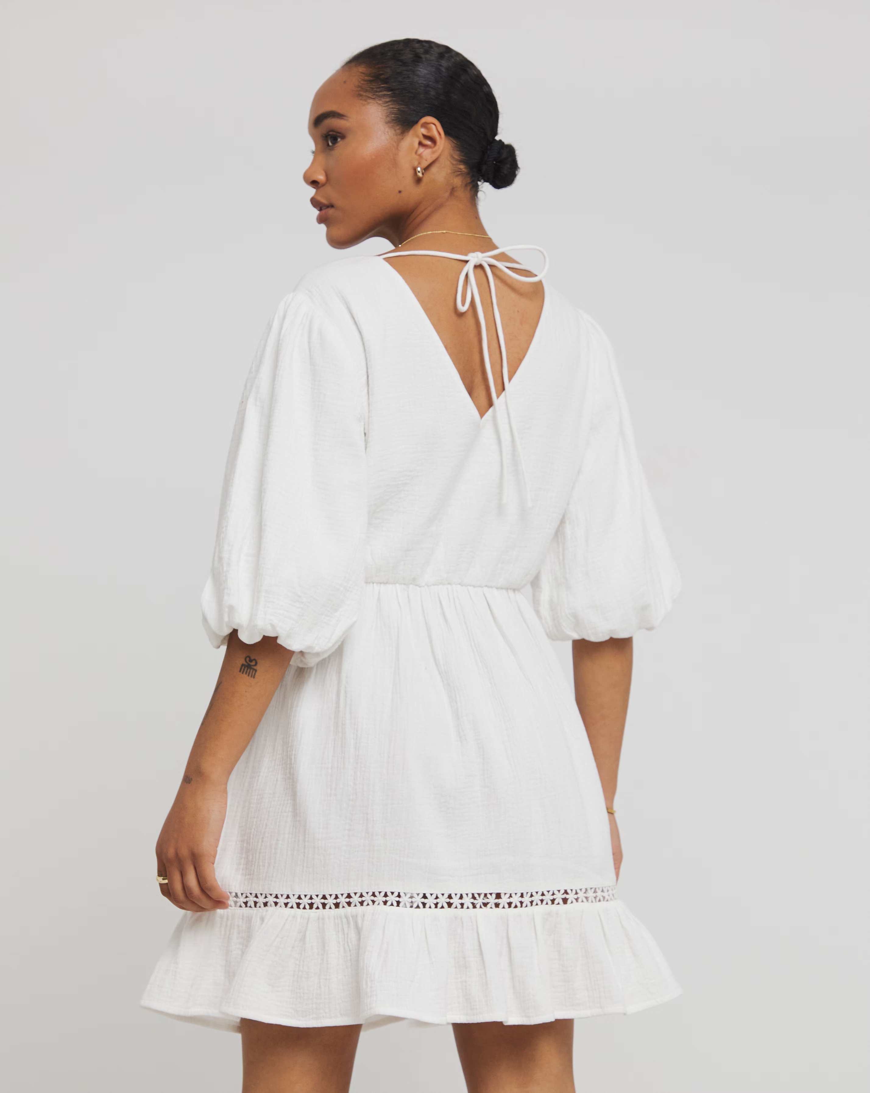 127371-white-and-pink-embroidered-smock-dress-1.webp