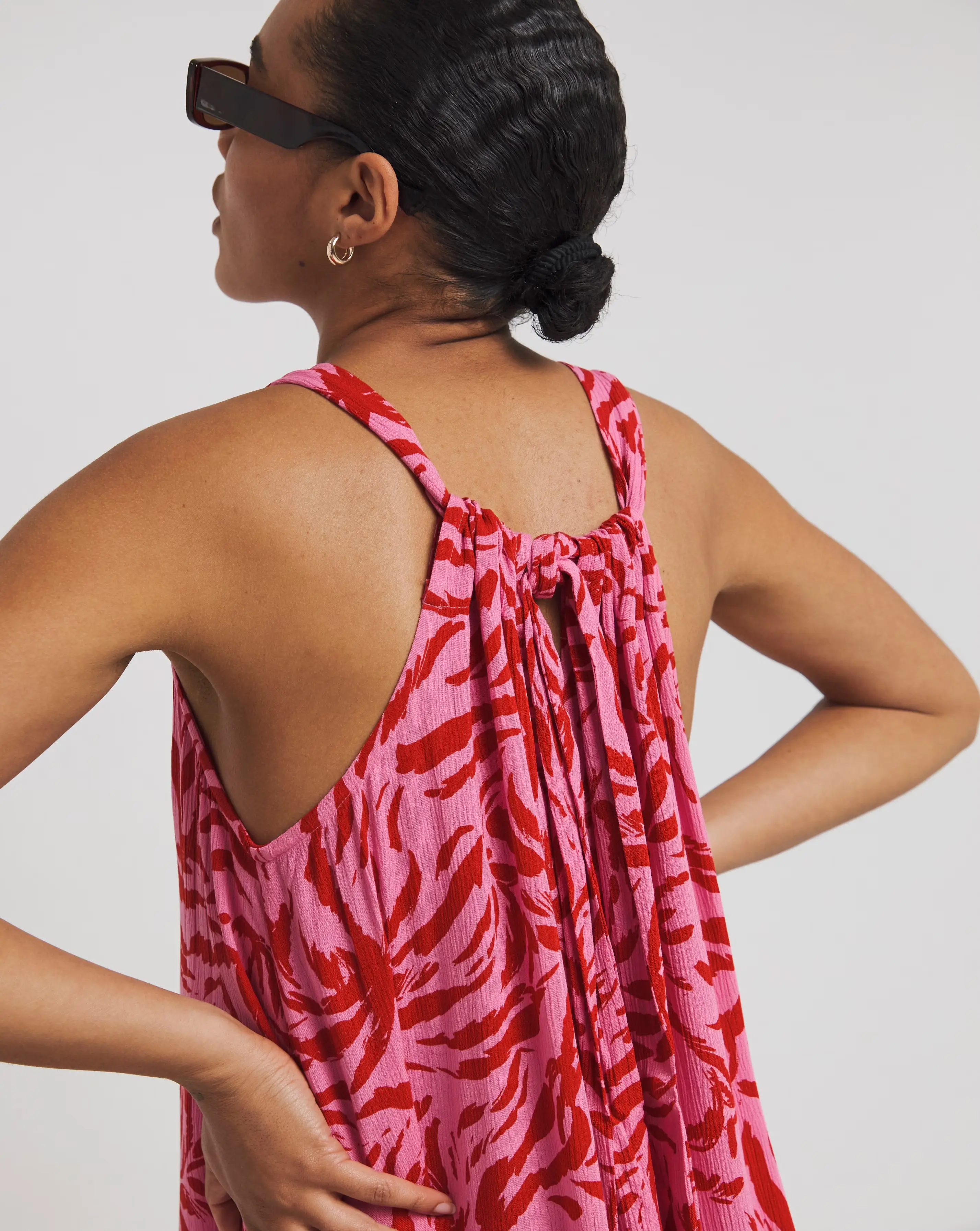 127384-crinkle-trapeze-maxi-dress-1.webp