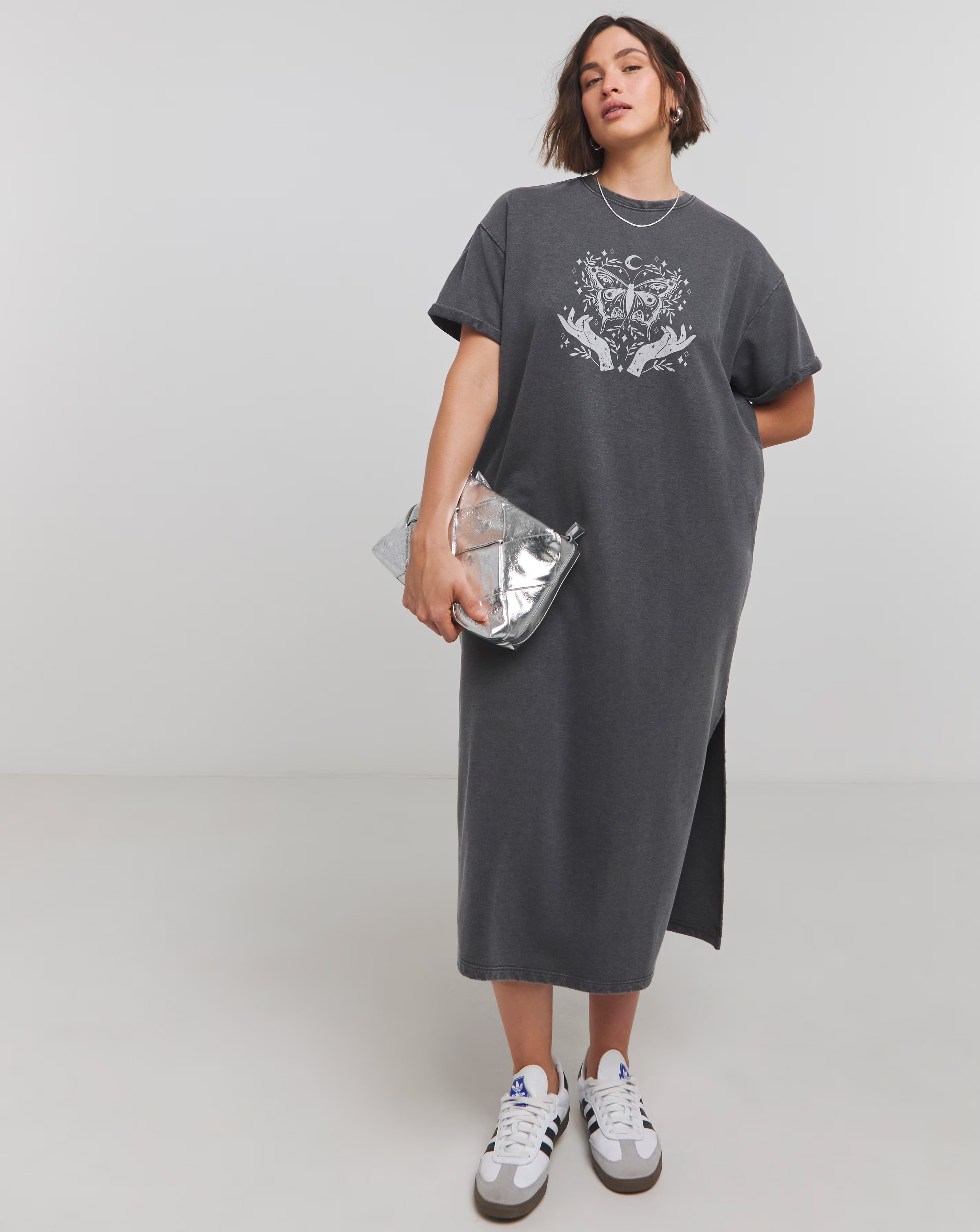 127862-acid-wash-cotton-jersey-graphic-short-sleeve-midi-t-shirt-dress-1.webp