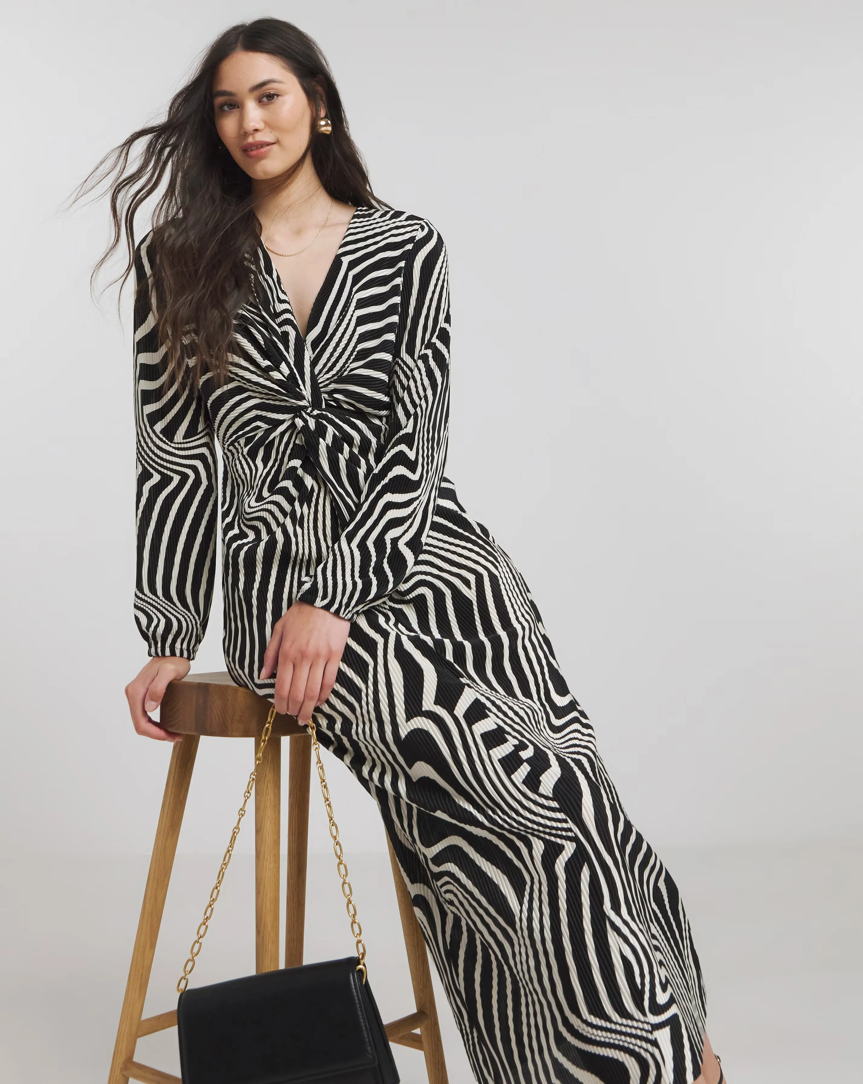Mono Swirl Print Plisse Twist Front Midaxi Dress