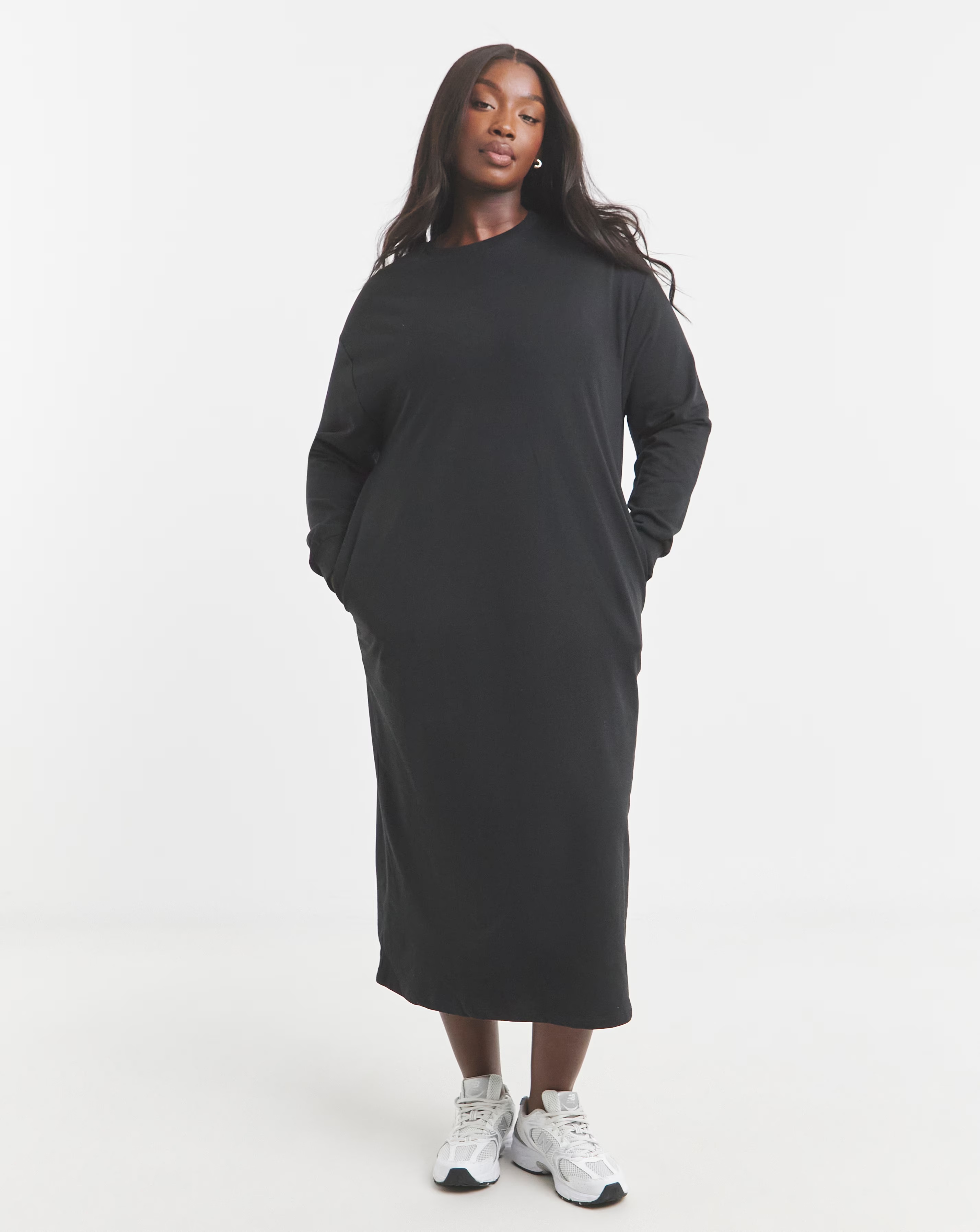 Black Midi Sweatshirt Dress With Pockets 1 128029-black-midi-sweatshirt-dress-with-pockets-1.jpg