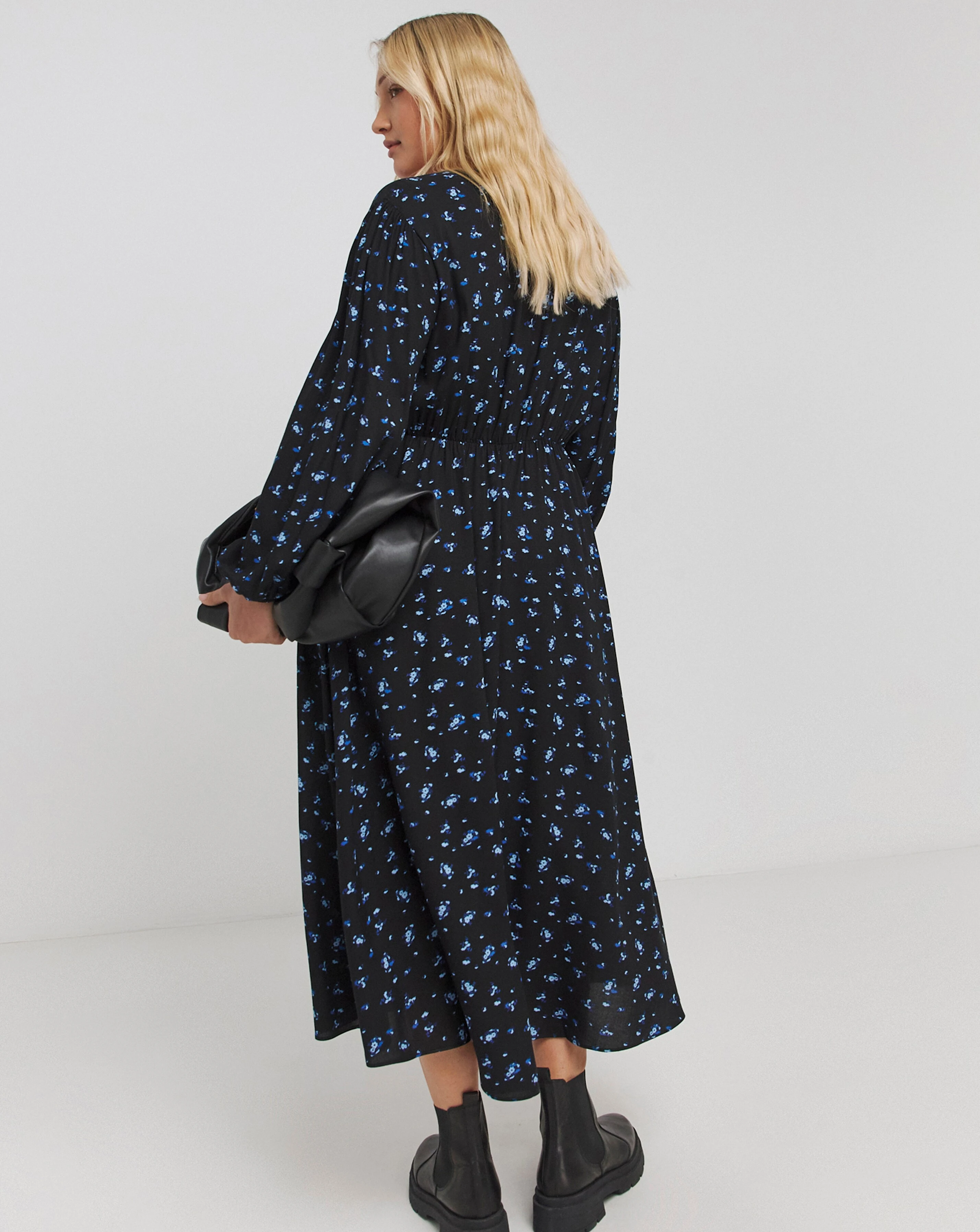 128286-blue-print-button-through-v-neck-midi-dress-1.webp