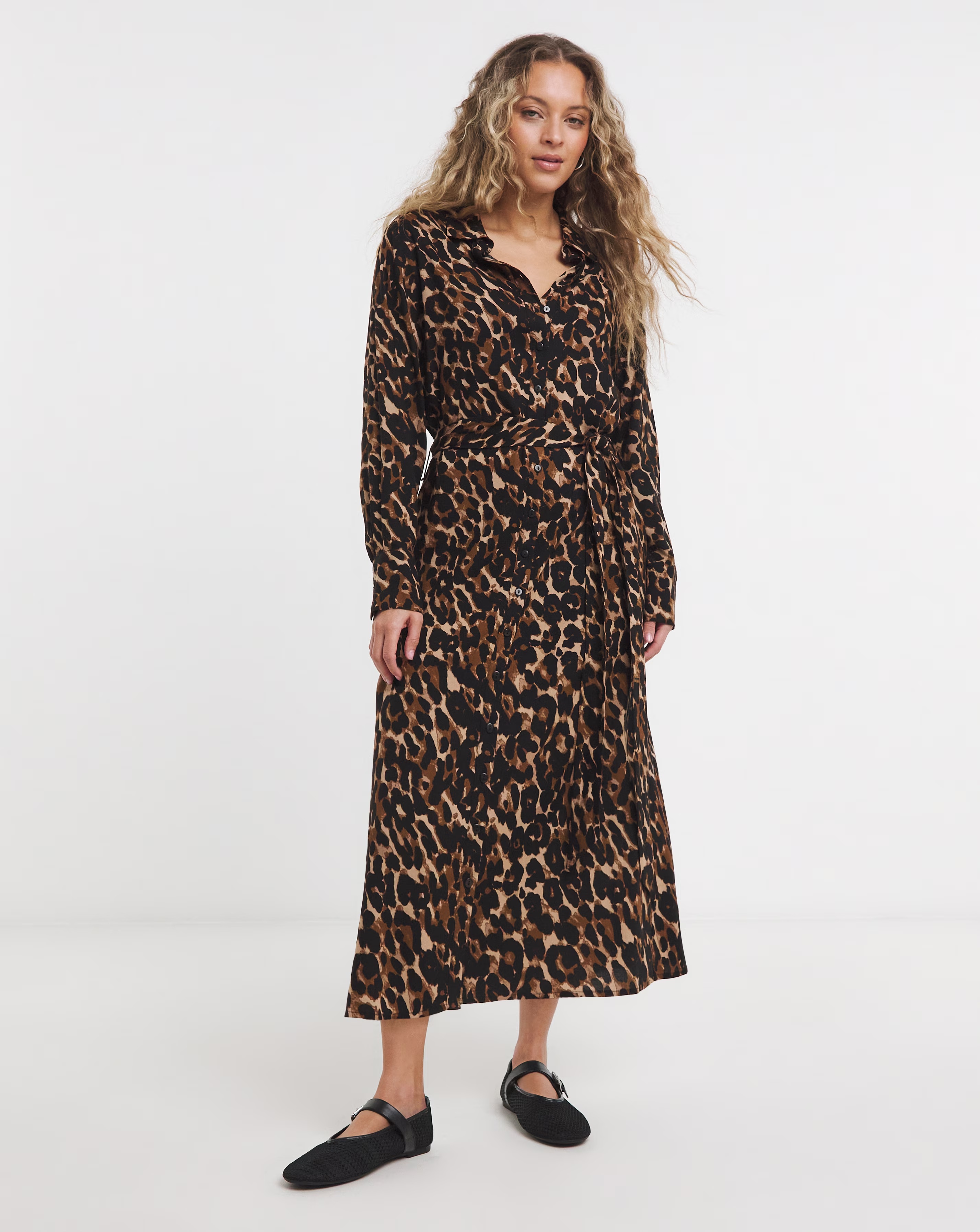 Leopard Printed Midi Shirt Dress With Tie Belt 1 128299-leopard-printed-midi-shirt-dress-with-tie-belt-1.jpg