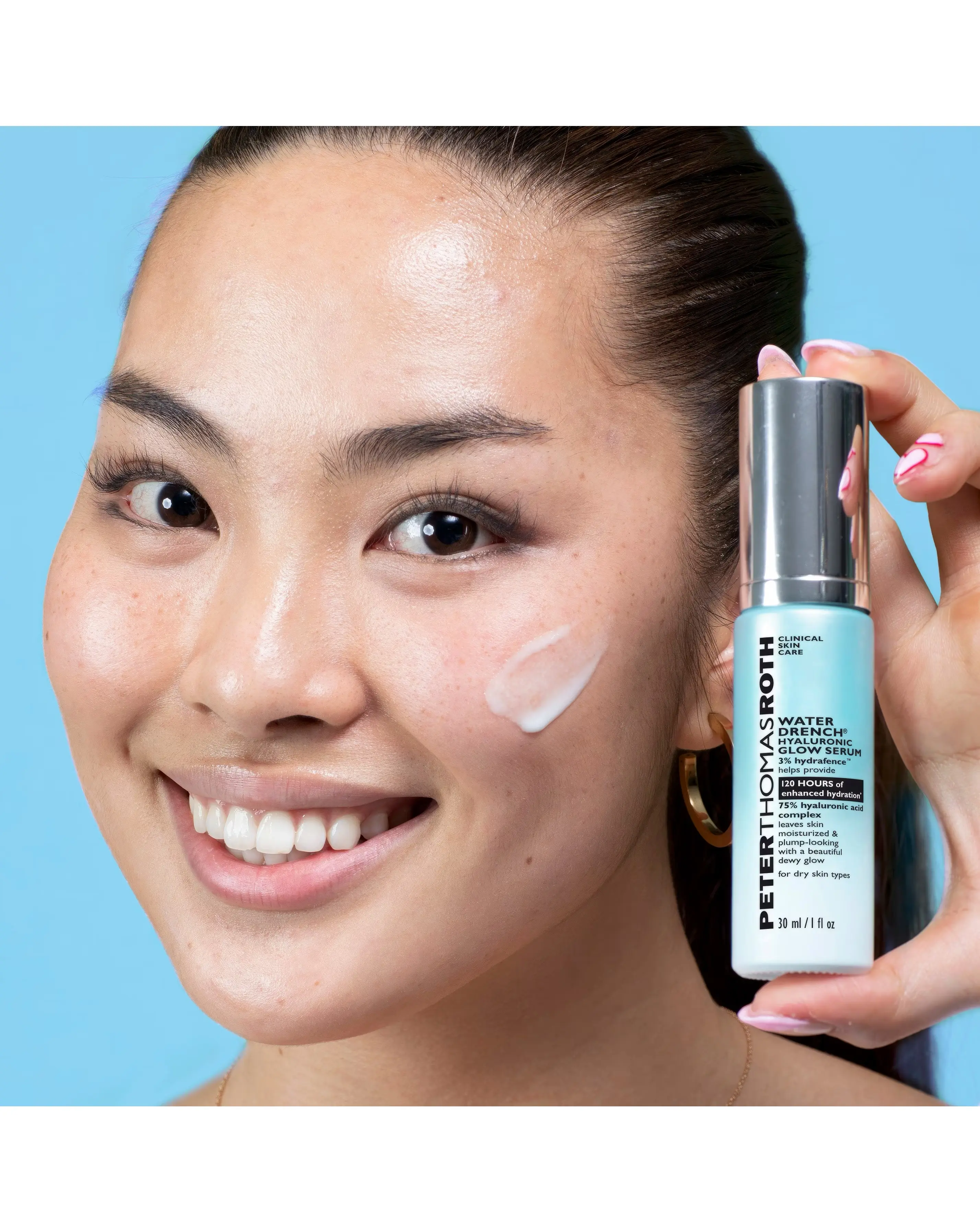 128454-peter-thomas-roth-water-drench-hyaluronic-glow-serum-30-ml-1.jpg
