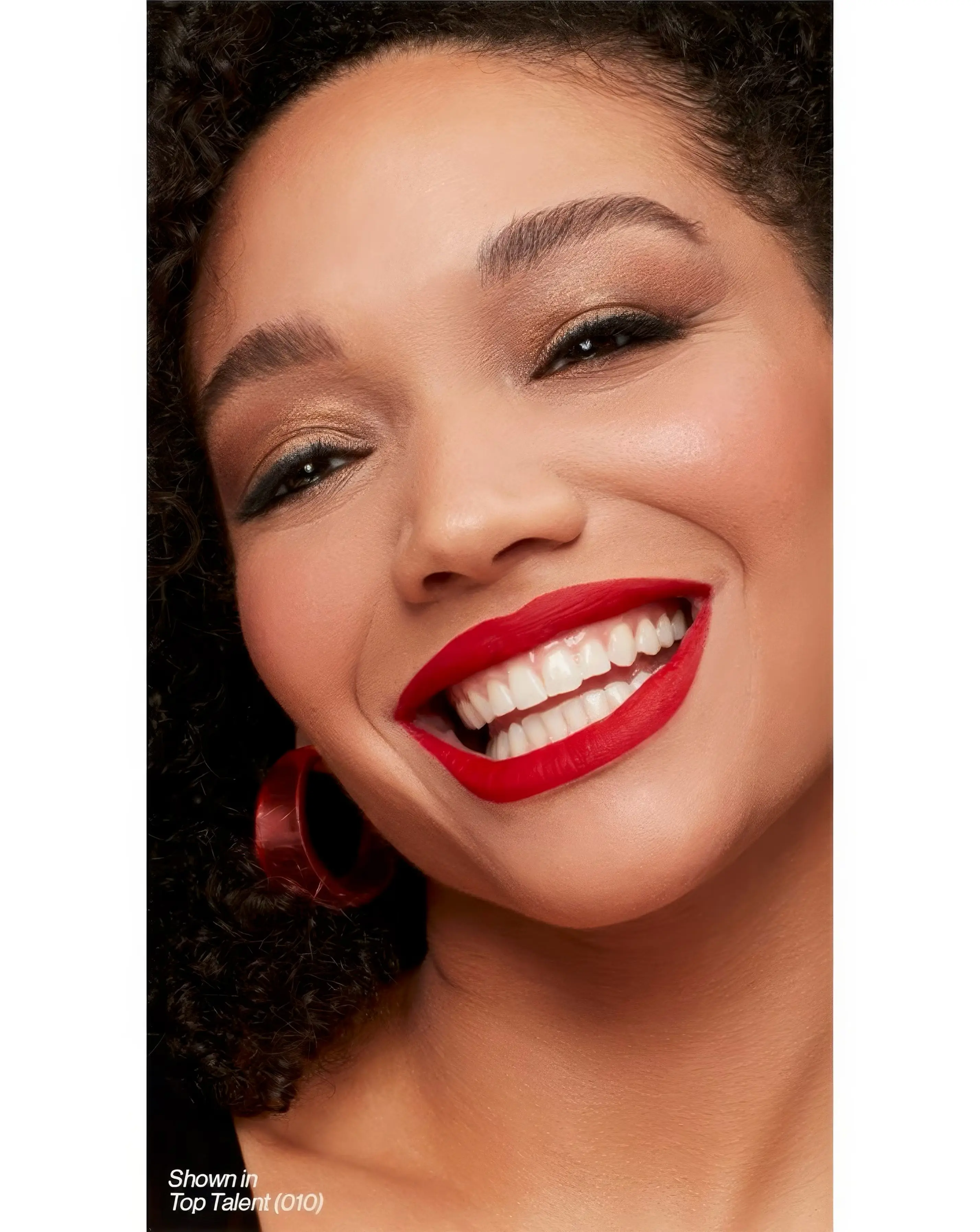 128509-revlon-colorstay-limitless-matte-dream-job-1.jpg