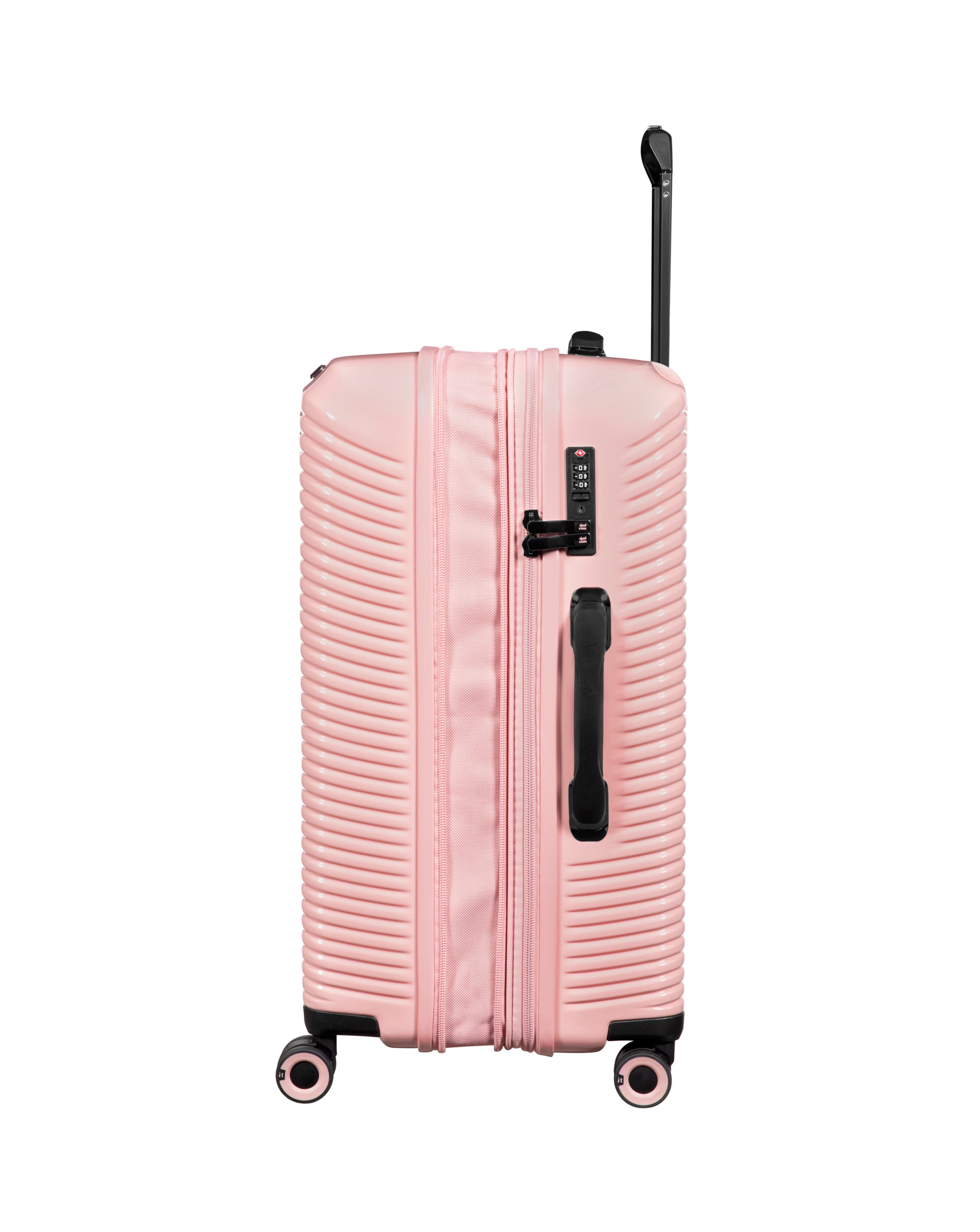 128565-it-luggage-traversed-cabin-suitcase-1.jpg