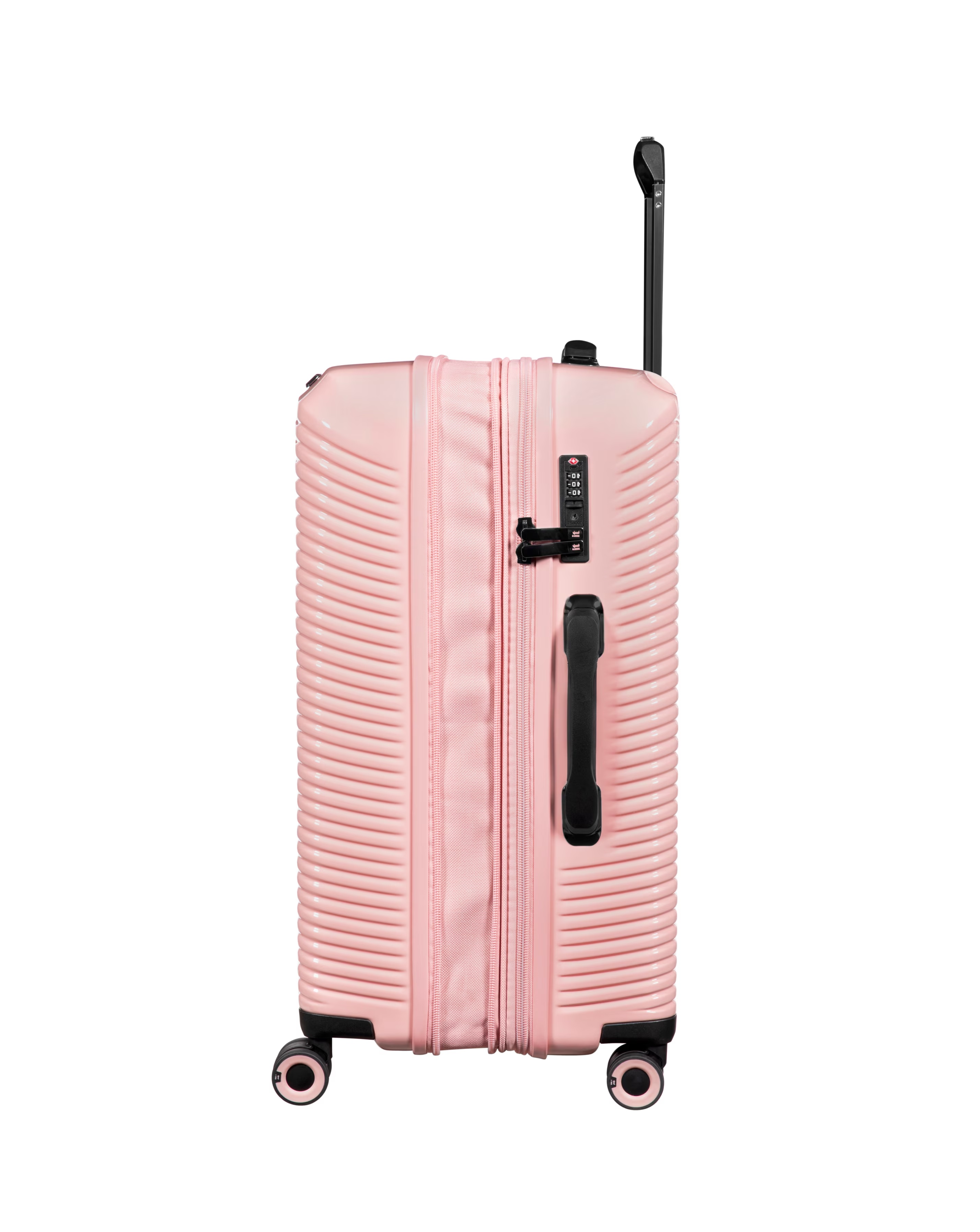 128565-it-luggage-traversed-cabin-suitcase-1.jpg