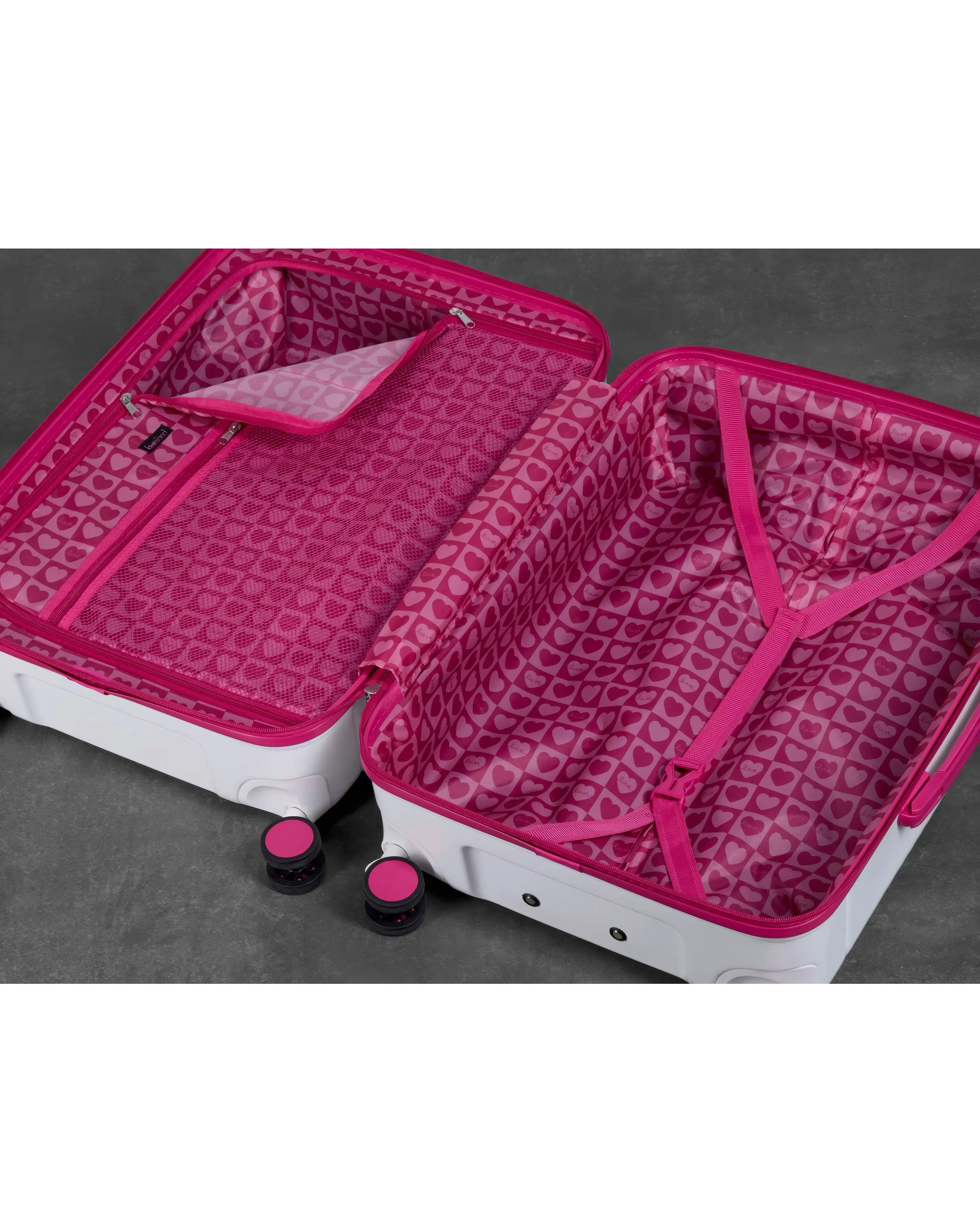 128637-rock-love-island-cabin-suitcase-1.jpg