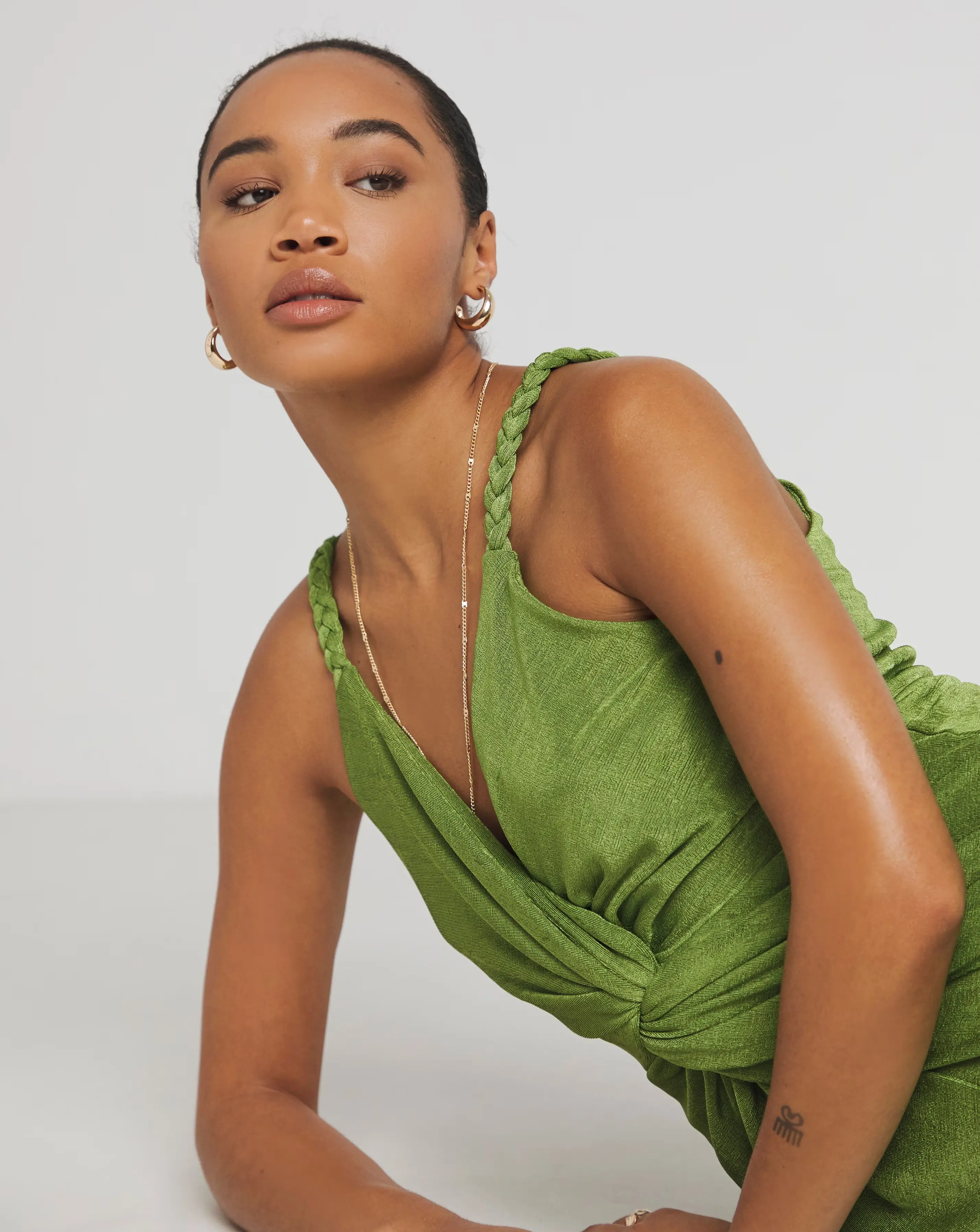 129409-green-slinky-knot-detail-plait-strap-midaxi-dress-1.webp
