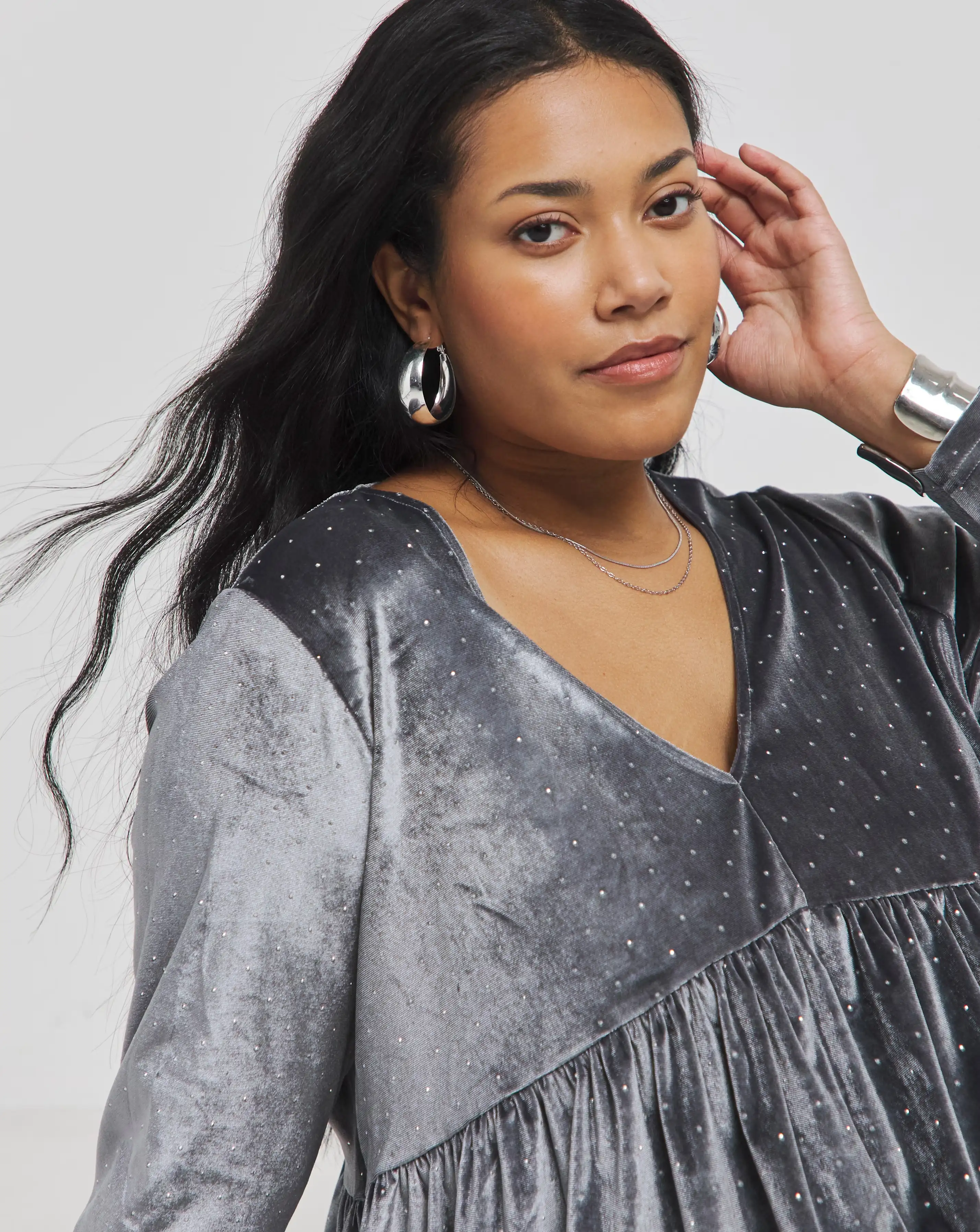 129783-silver-grey-velour-hotfix-smock-dress-1.webp