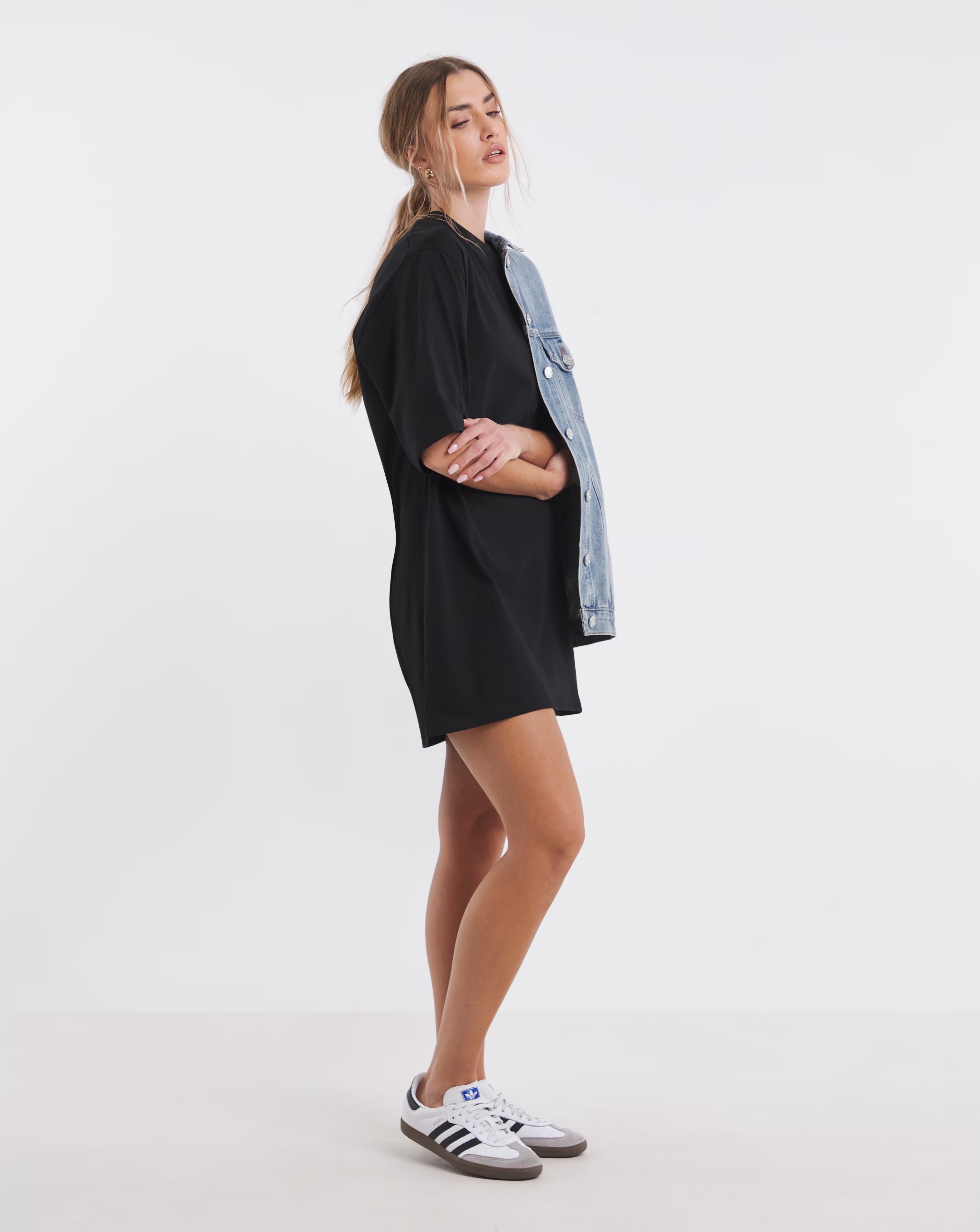 130444-simply-be-black-jersey-boxy-t-shirt-dress-1.jpg
