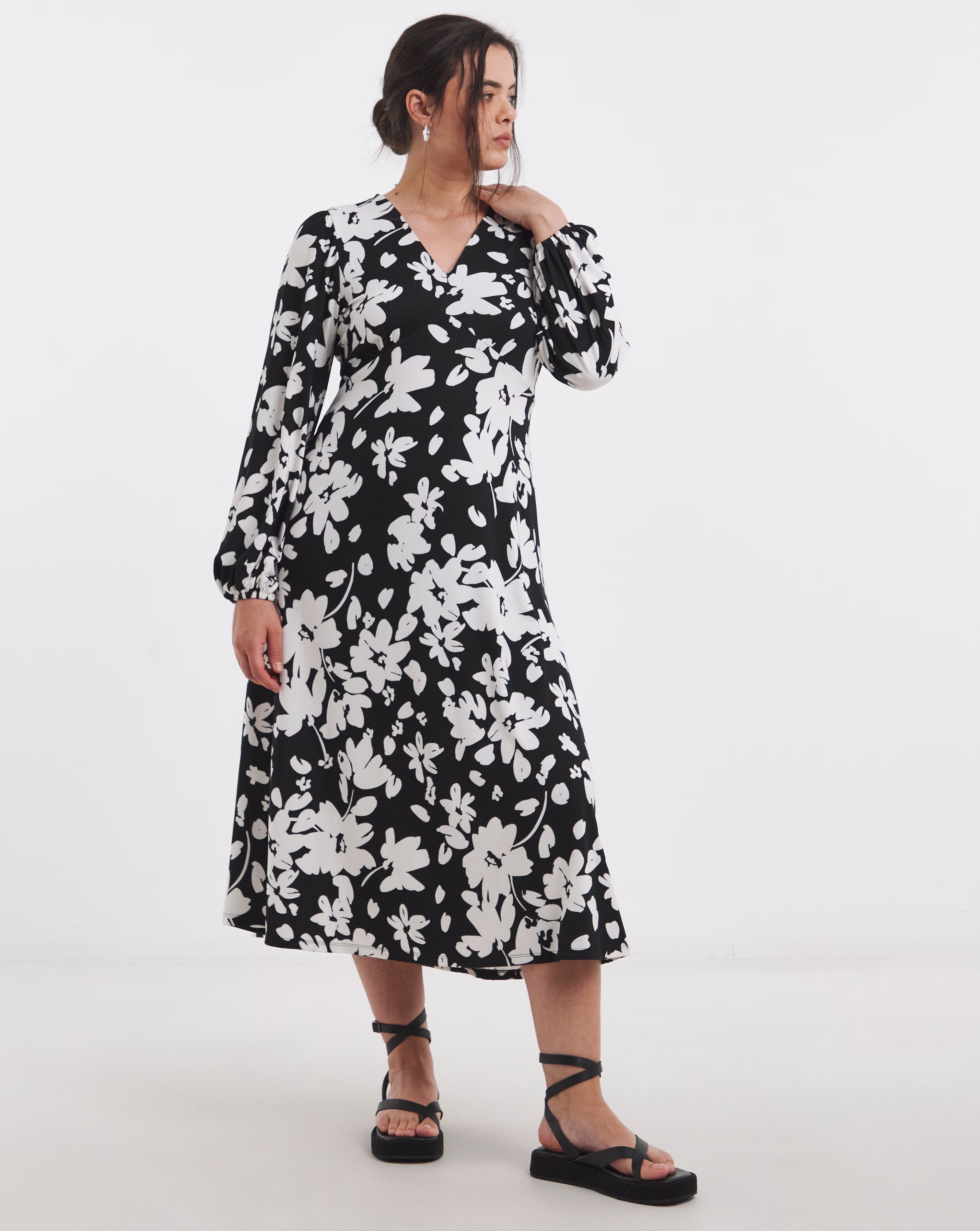 130483-mono-floral-print-supersoft-midi-dress-1.webp