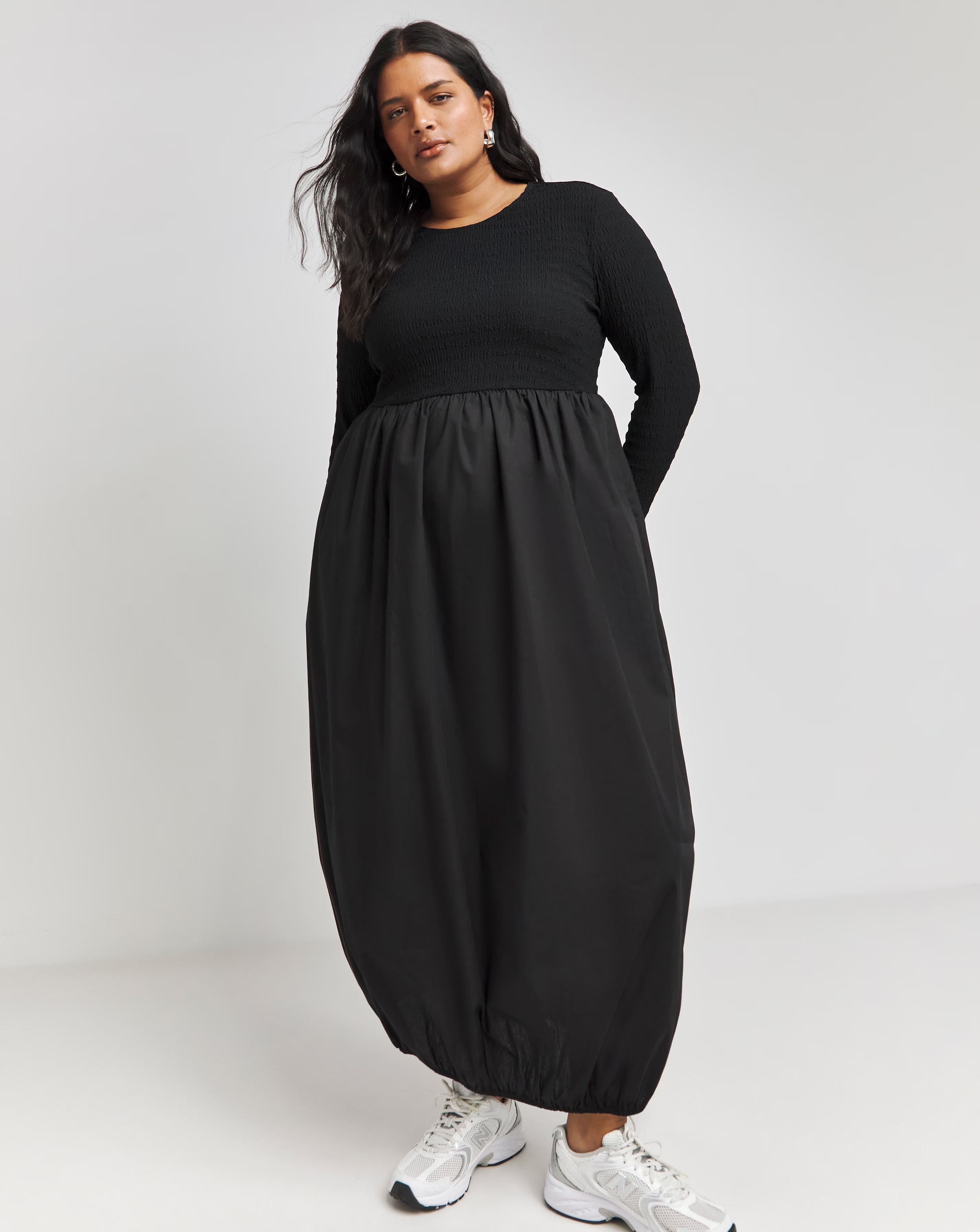 Black Long Sleeve Jersey Poplin Mix Puffball Dress With Pockets