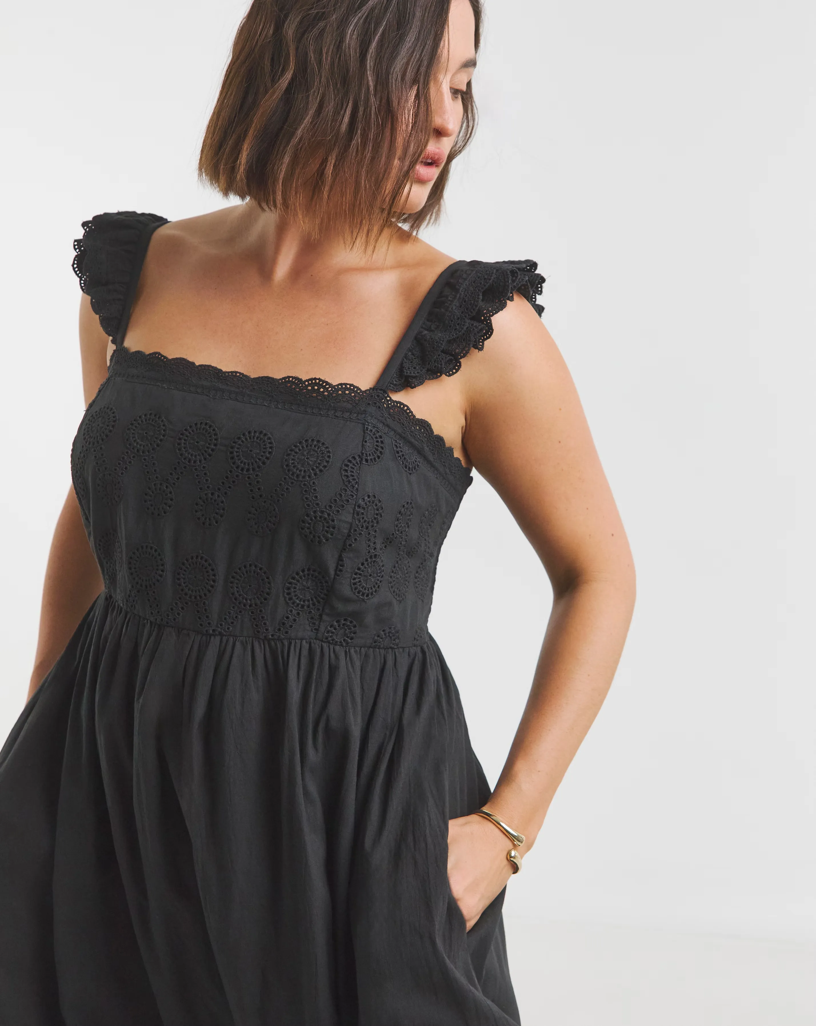 131199-simply-be-black-broderie-detail-midi-apron-dress-1.jpg