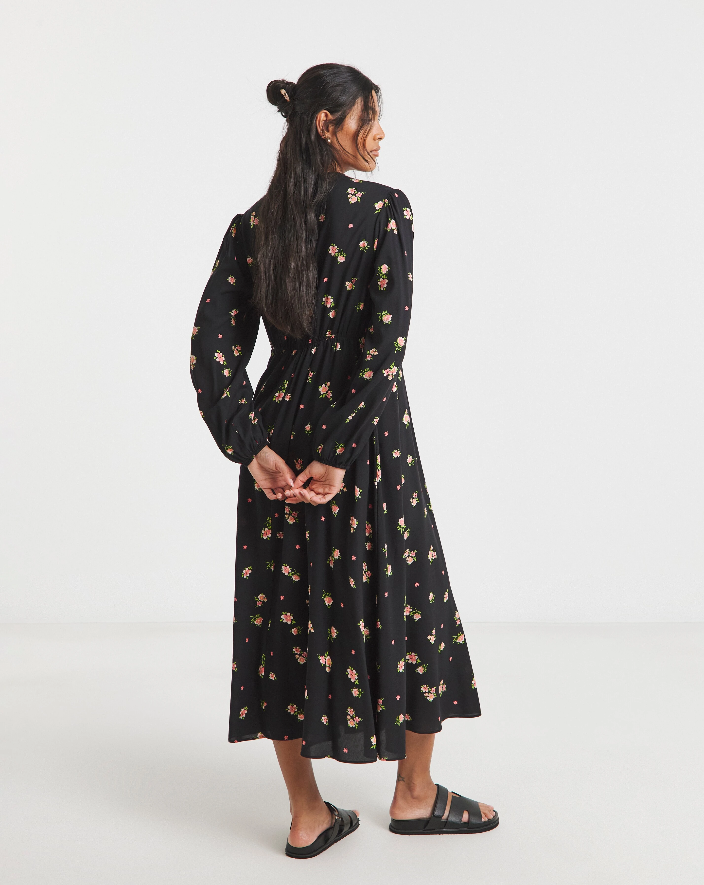 131376-black-ditsy-floral-print-spun-viscose-button-through-midi-dress-1.jpg