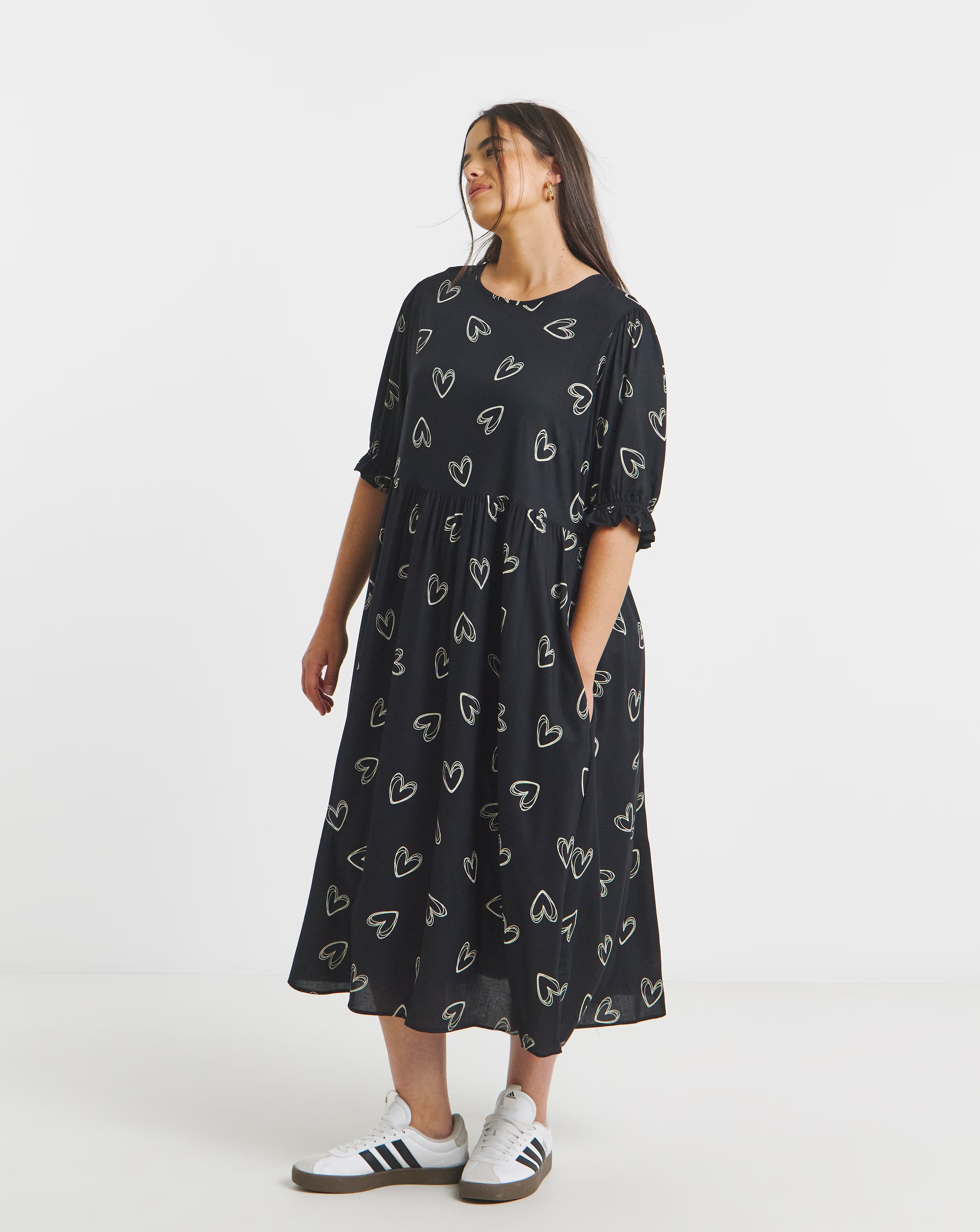 Black Heart Print Spun Viscose Midi Dress