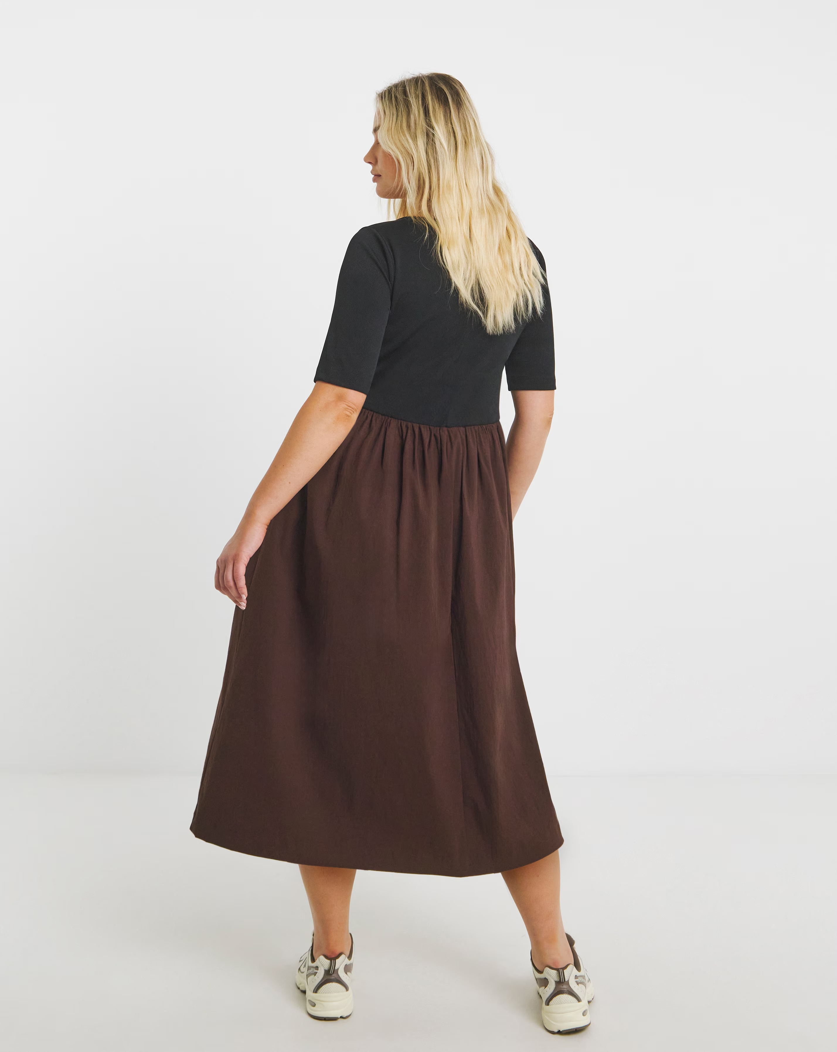 132773-simply-be-black-and-chocolate-jersey-woven-mix-midi-dress-with-pockets-1.jpg