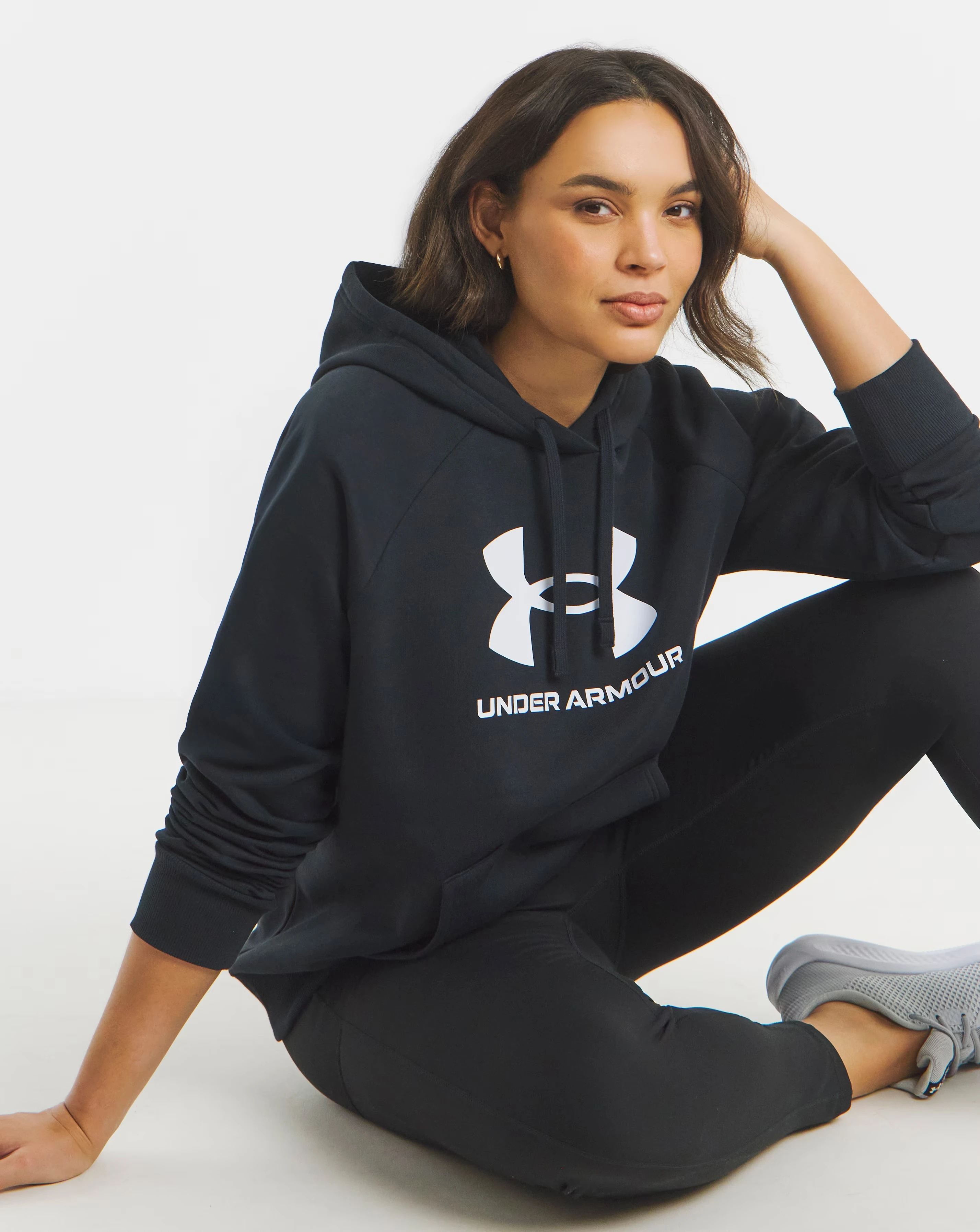 Under Armour Rival Fleece Logo Hoodie 1 133097-under-armour-rival-fleece-logo-hoodie-1.webp
