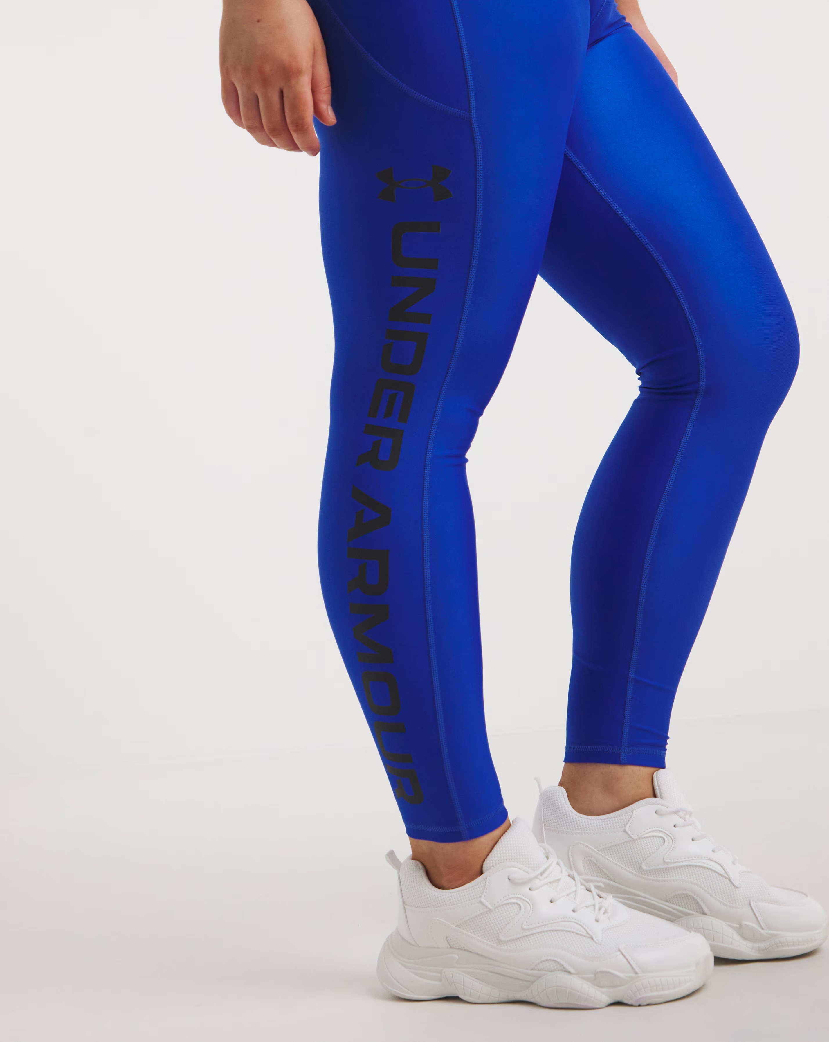 133138-under-armour-branded-legging-1.jpg