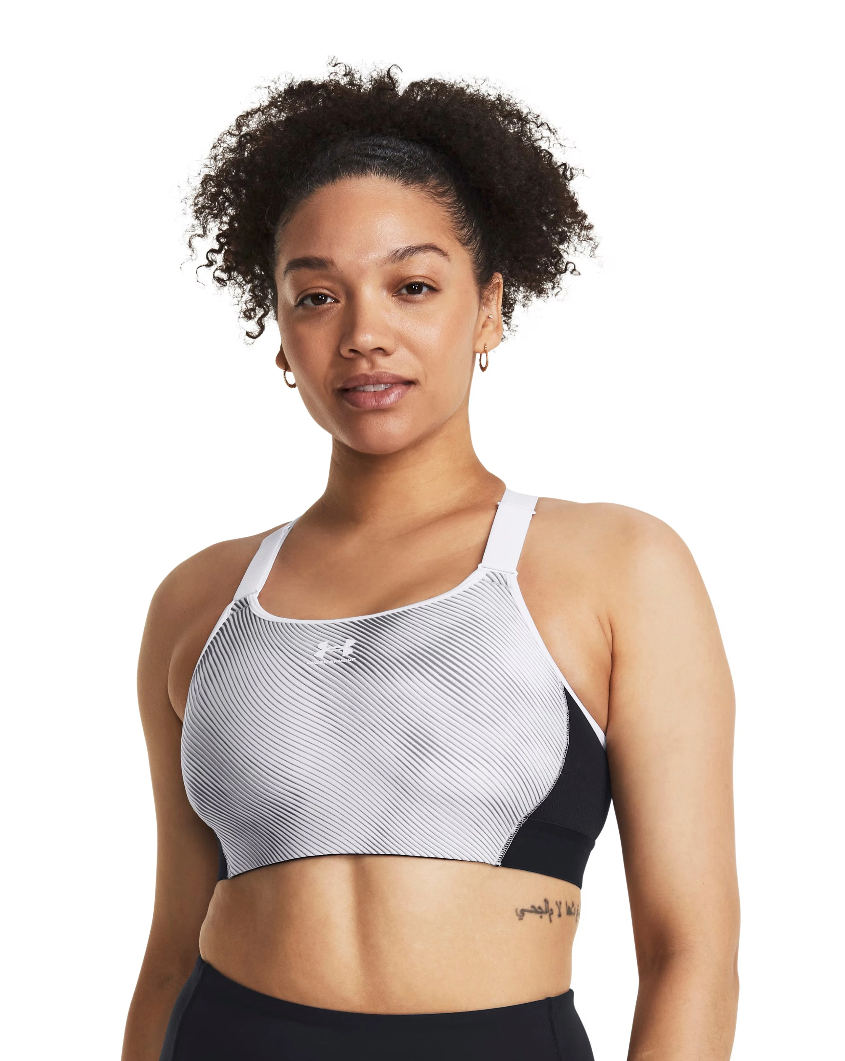 133202-under-armour-heatgear-high-support-bra-1.webp