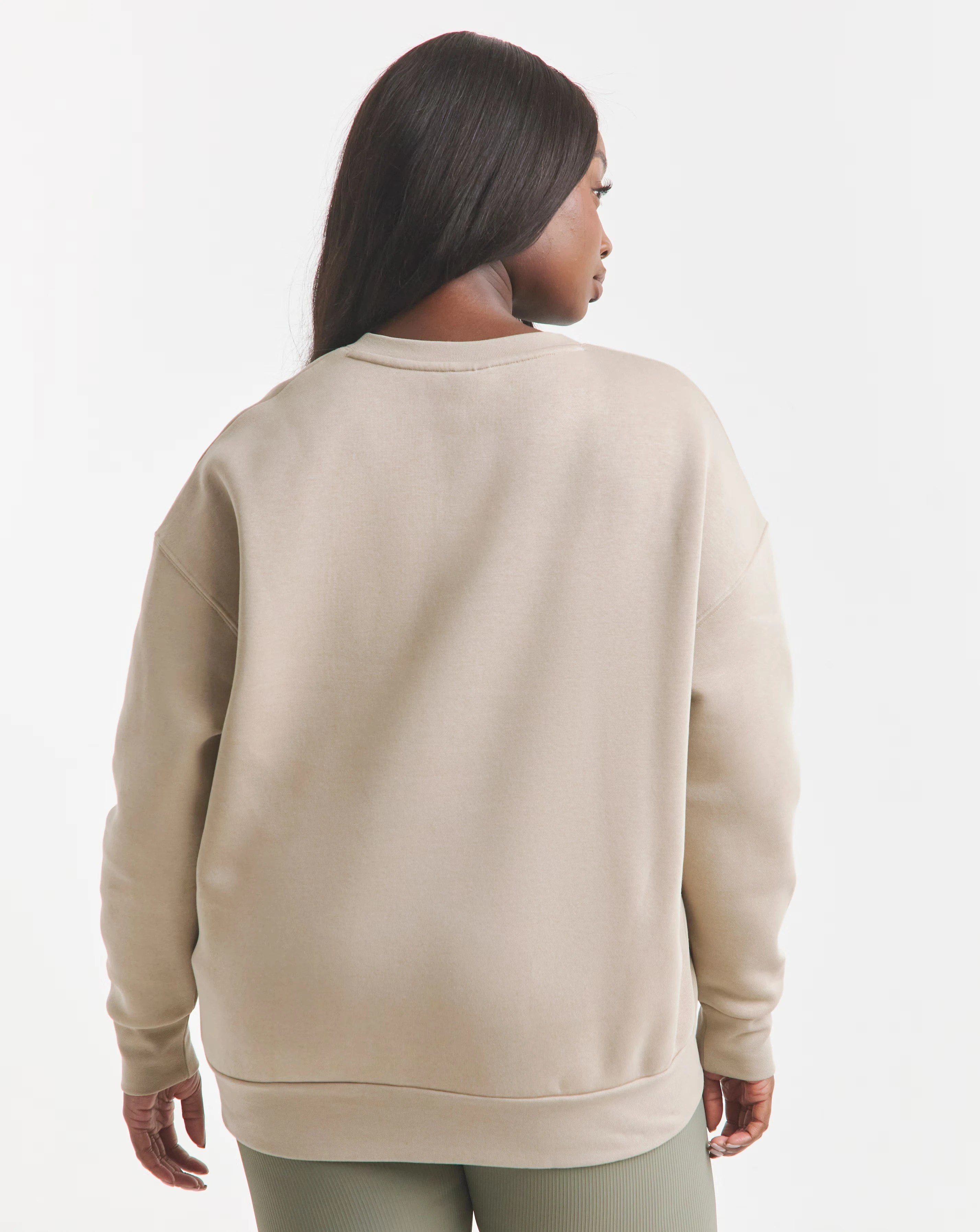 133947-under-armour-icon-fleece-oversized-crew-1.webp