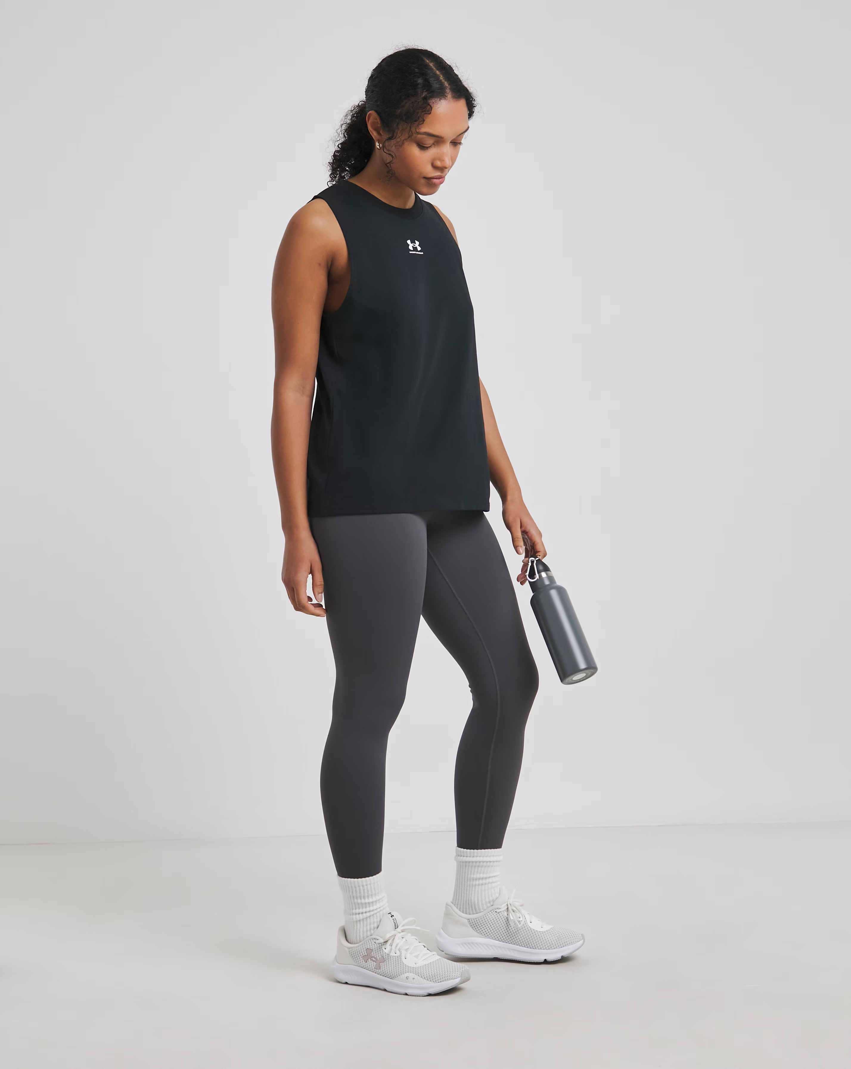 133999-under-armour-rival-muscle-tank-top-1.jpg