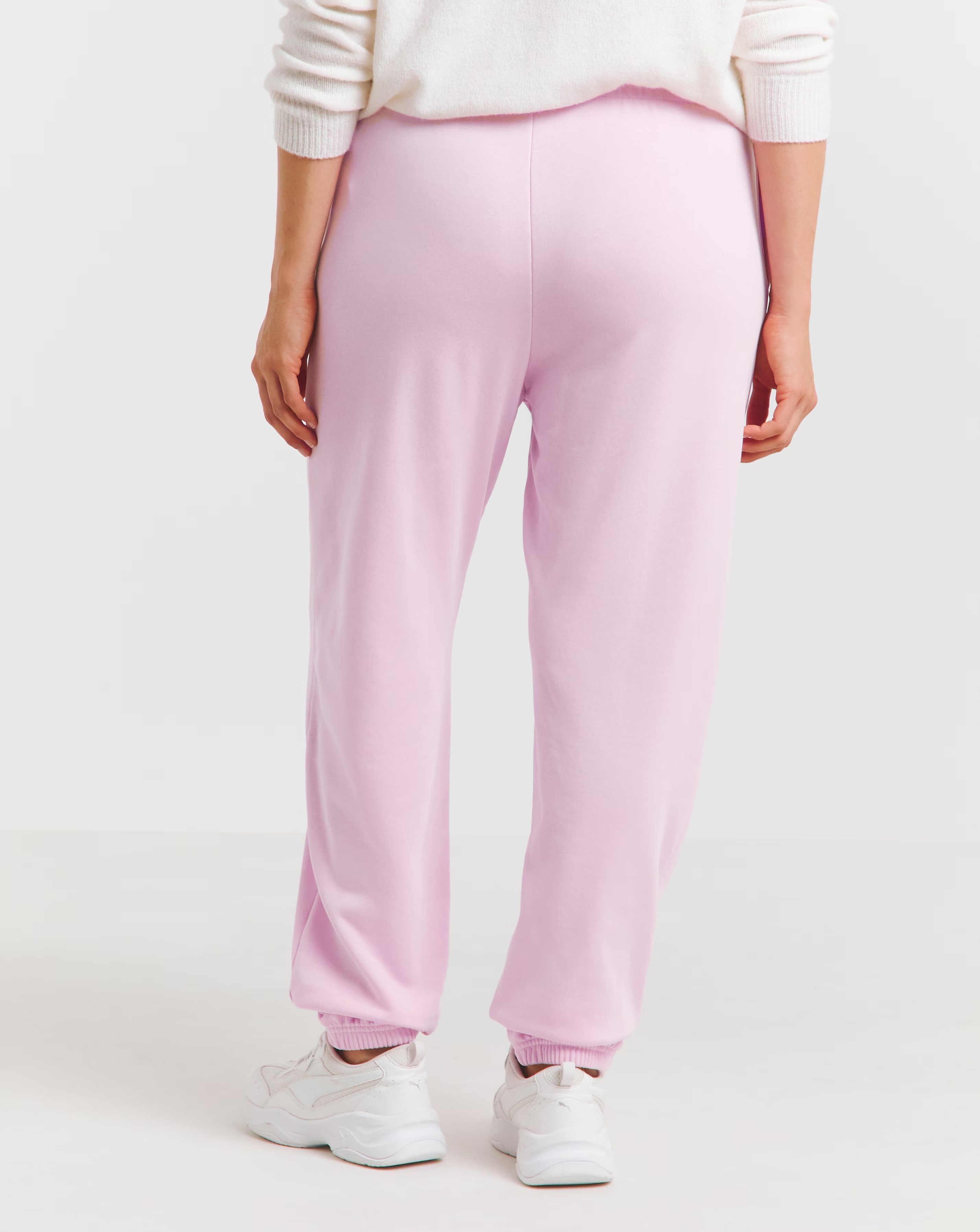134214-under-armour-rival-terry-joggers-1.jpg