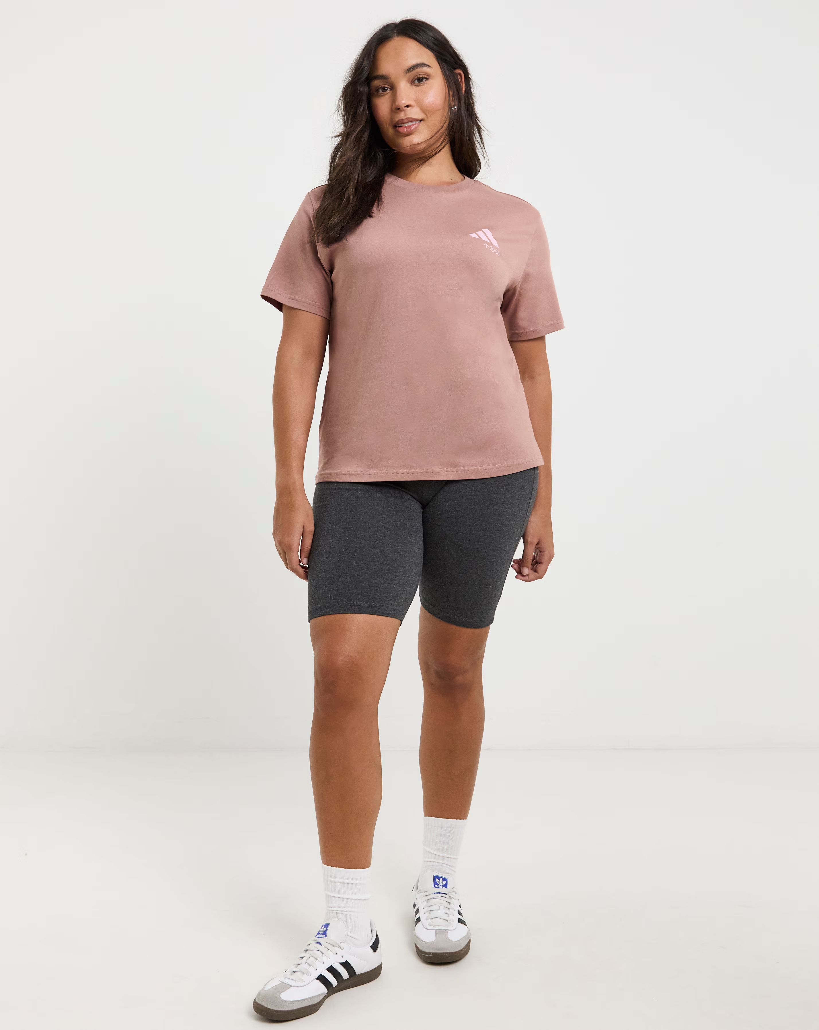 1372-adidas-graphic-t-shirt-1.webp