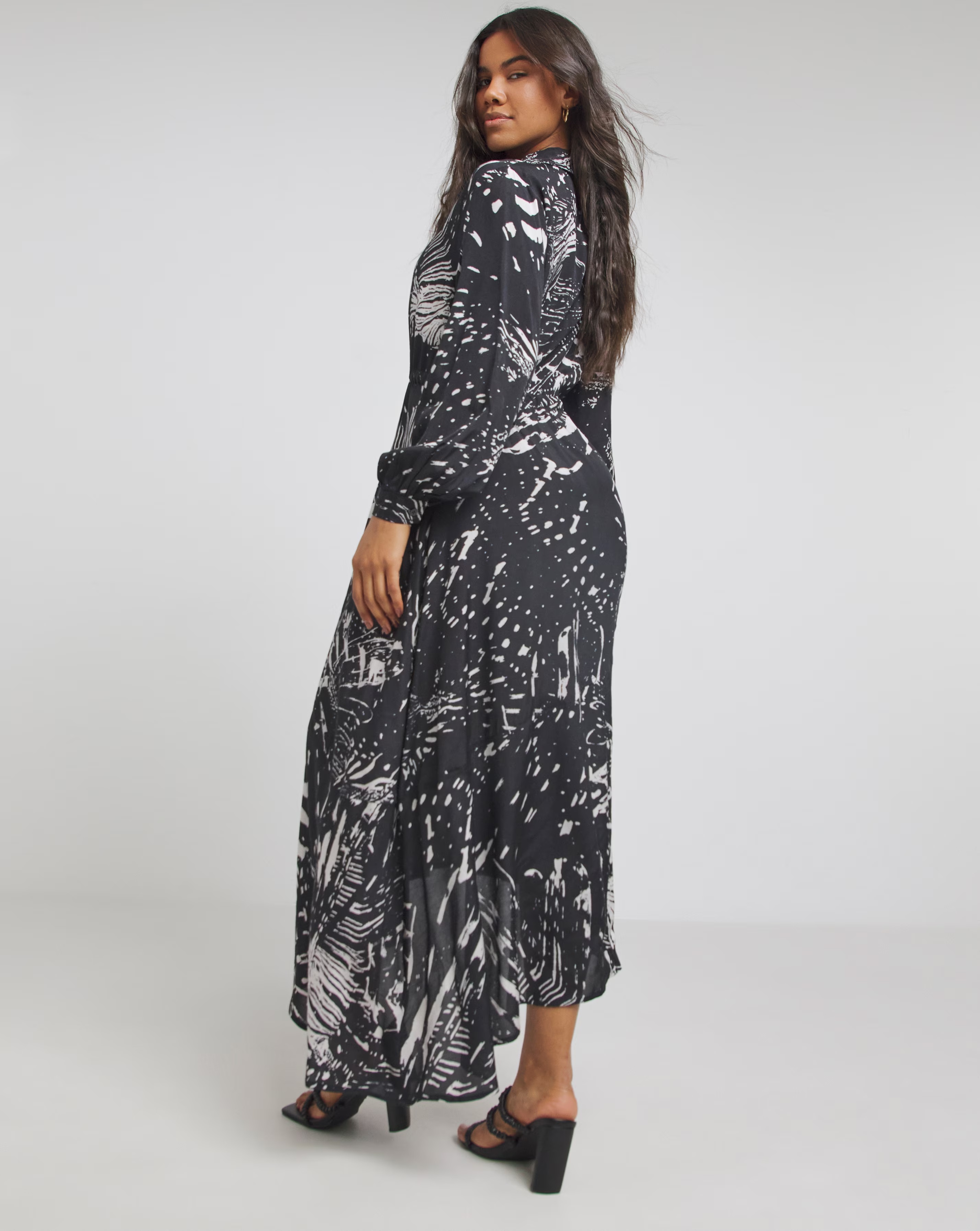 137676-religion-charisma-maxi-dress-1.webp