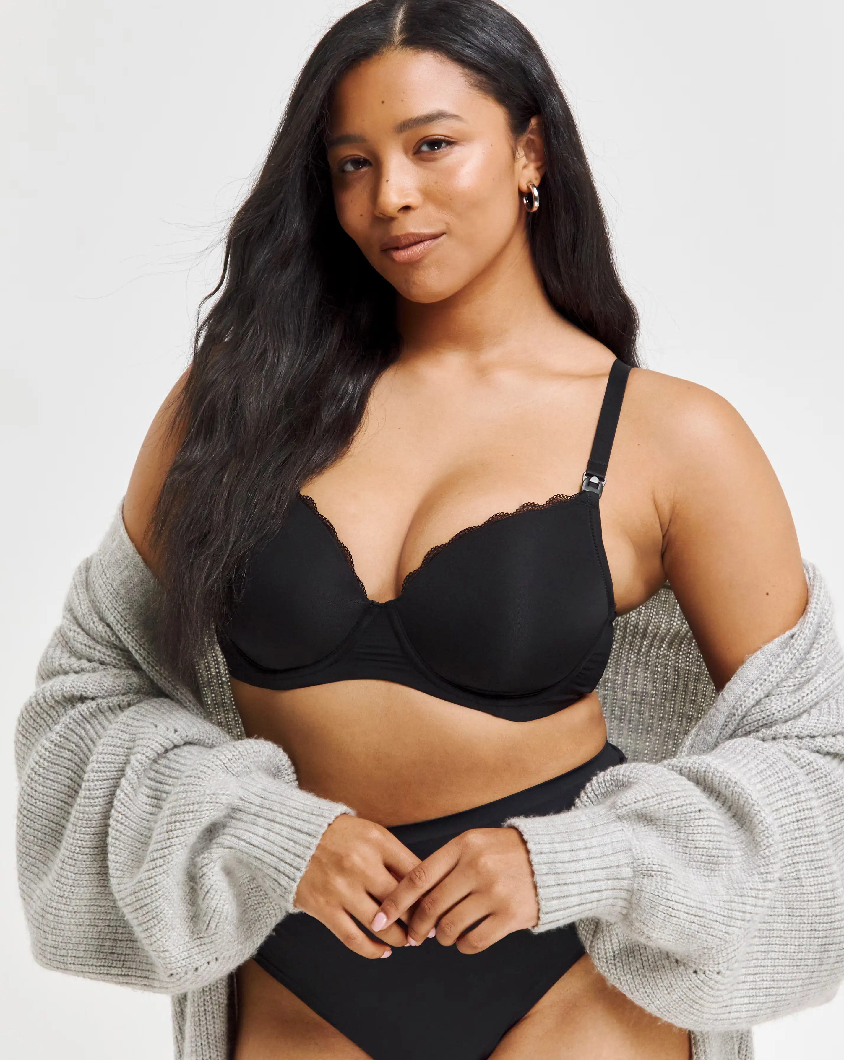 140078-figleaves-flexi-wire-moulded-nursing-bra-c-h-black-1.webp