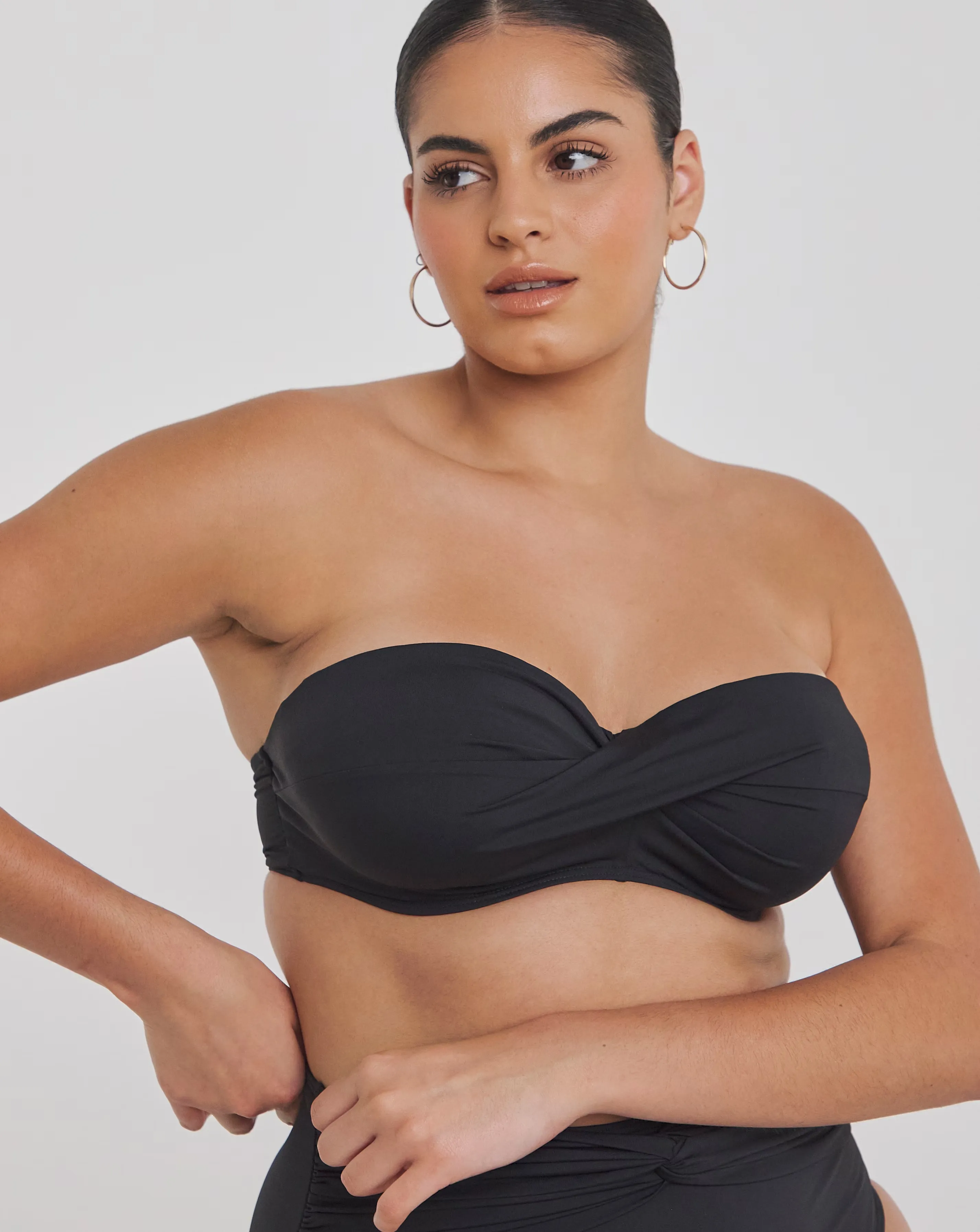 MAGISCULPT Twist Front Bandeau Underwired Bikini Top