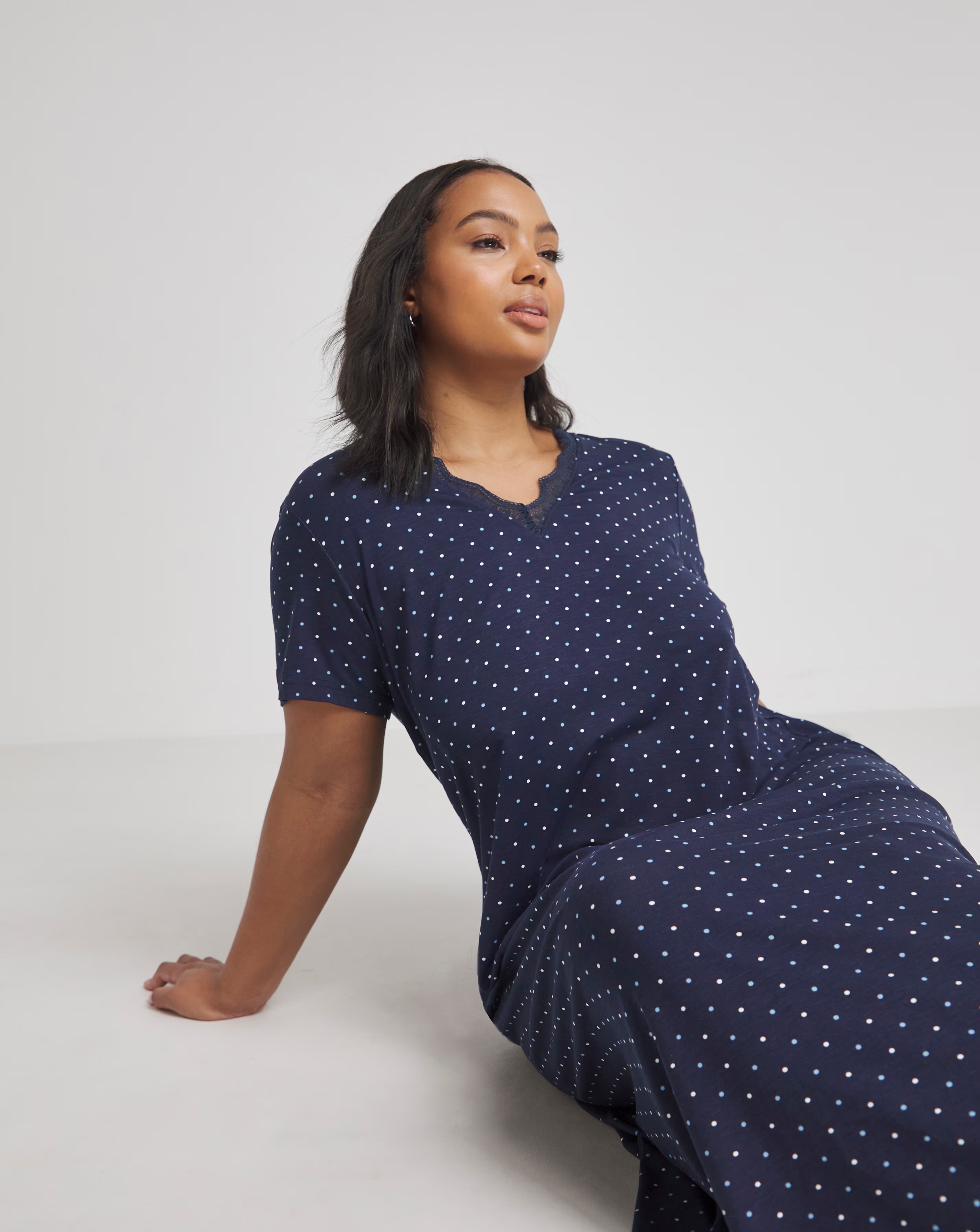 Pretty Secrets Cool Stretch Lace Midi Nightie