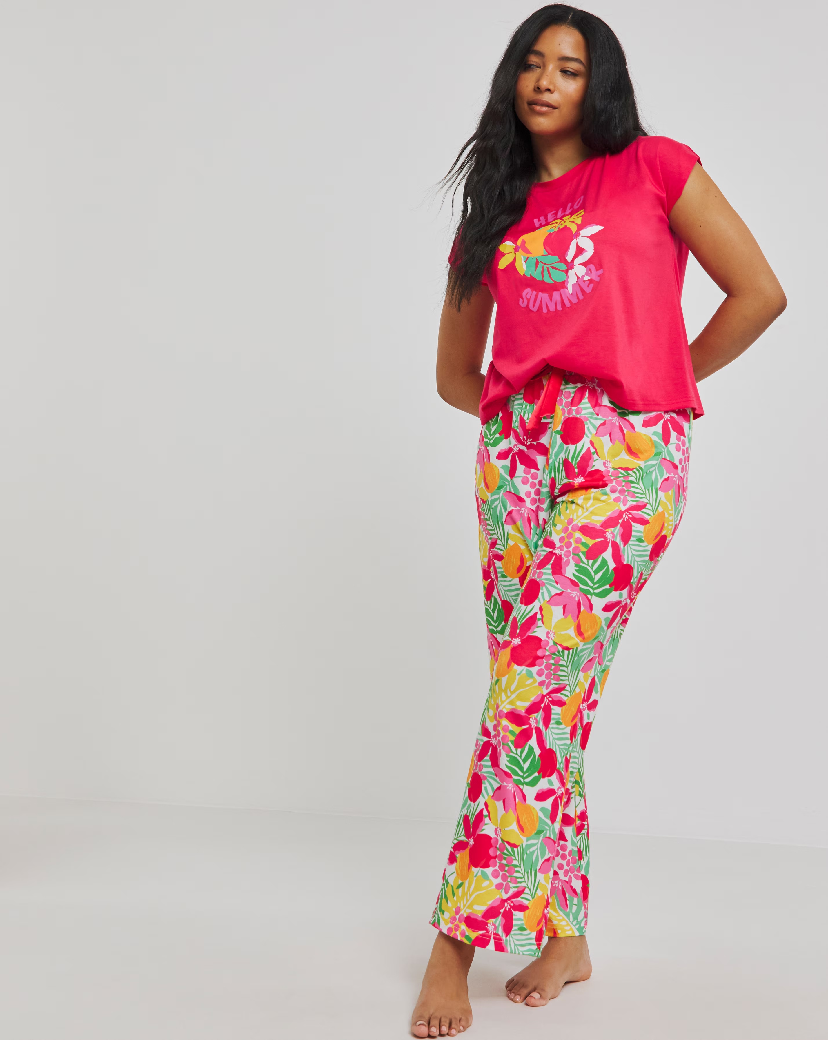140985-slogan-tee-pyjama-set-1.webp