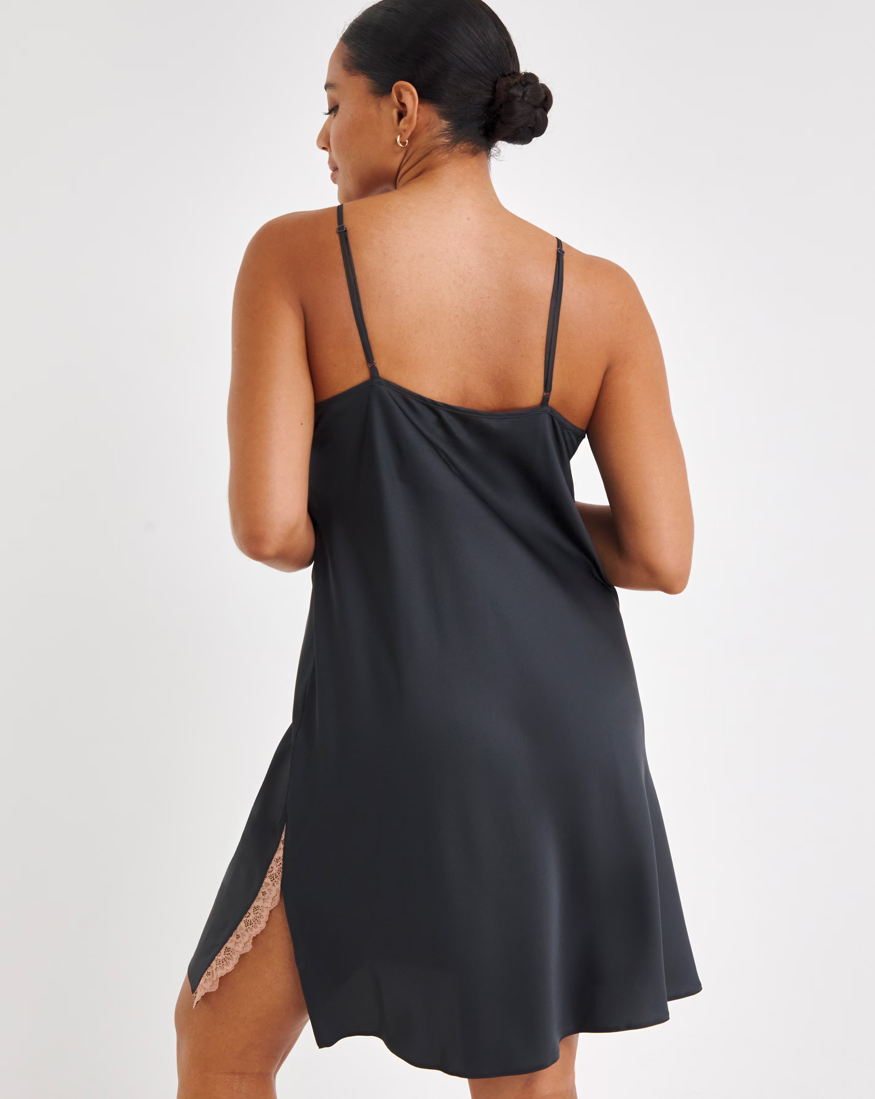 141176-figleaves-stretch-satin-lace-chemise-1.webp