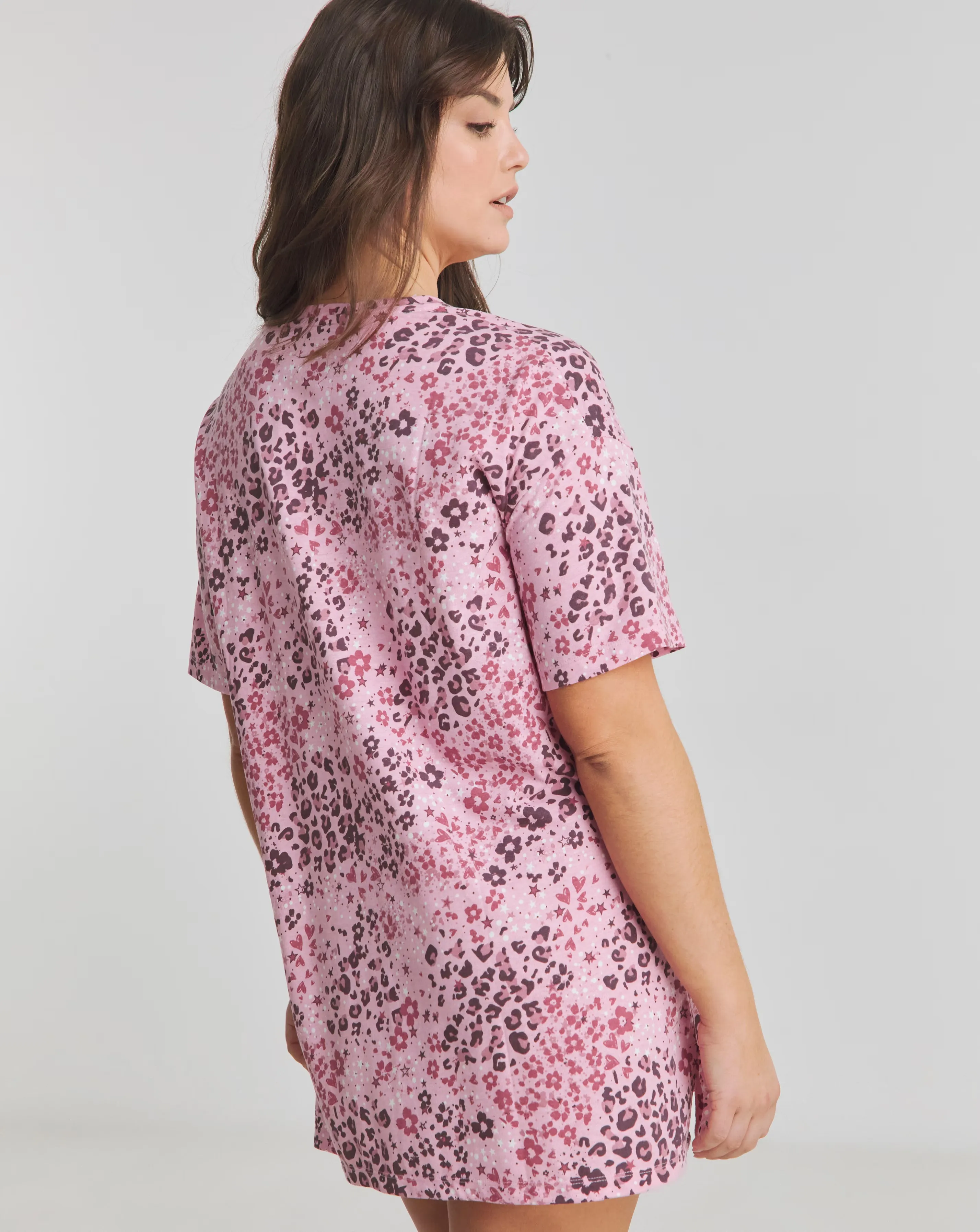 141359-simply-be-value-t-shirt-nightie-1.webp