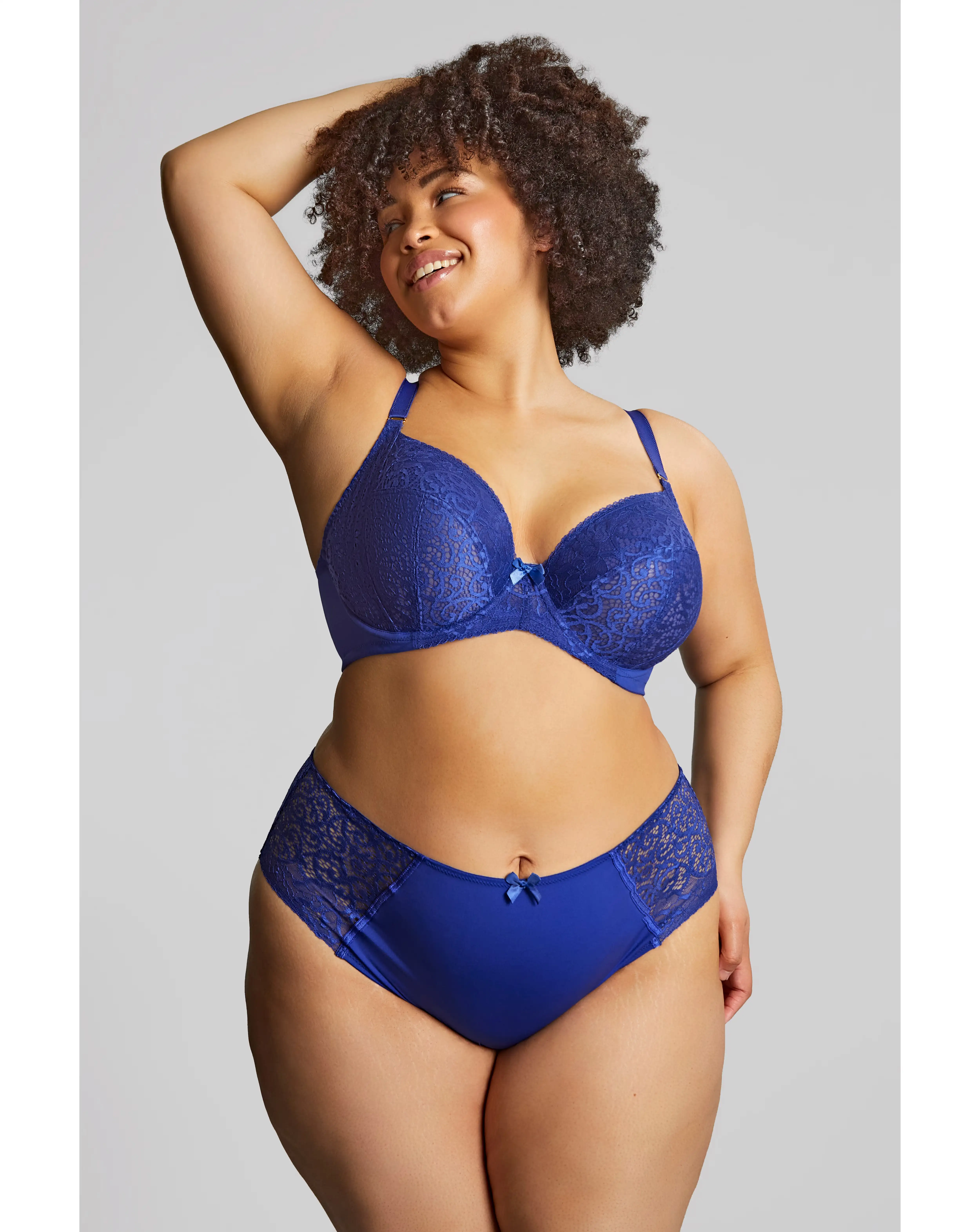 143080-sculptresse-by-panache-estel-plunge-wired-bra-1.webp