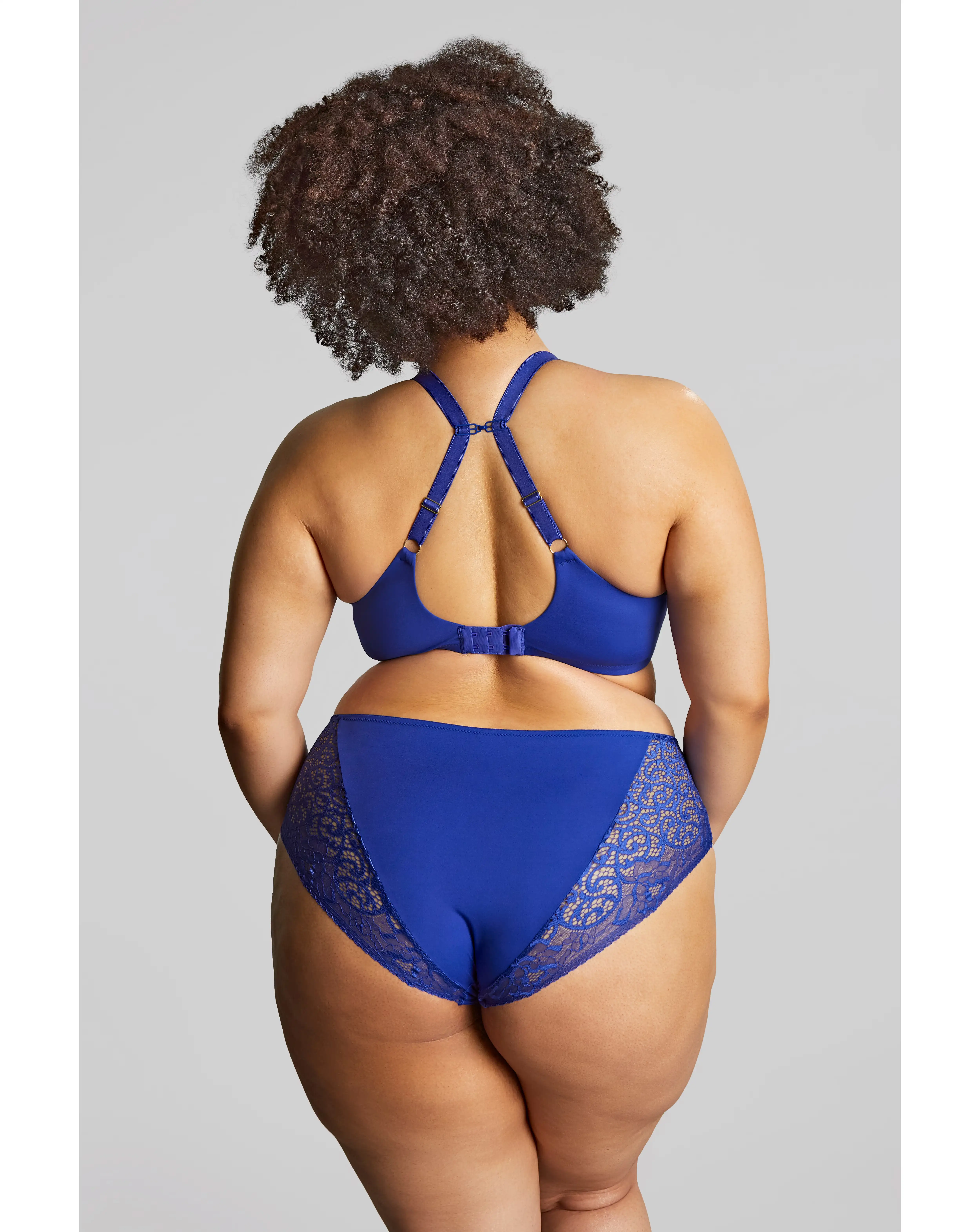 143080-sculptresse-by-panache-estel-plunge-wired-bra-1.webp