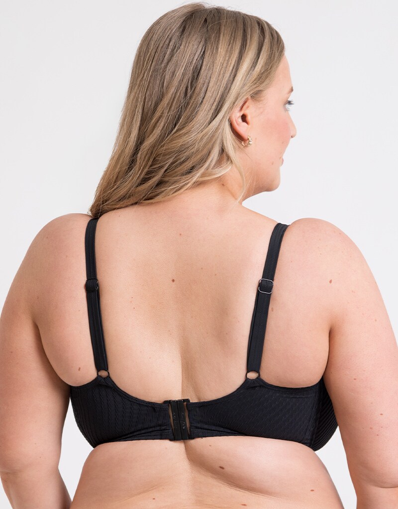 146952-curvy-kate-jet-set-padded-balcony-wired-bikini-top-black-1.jpg